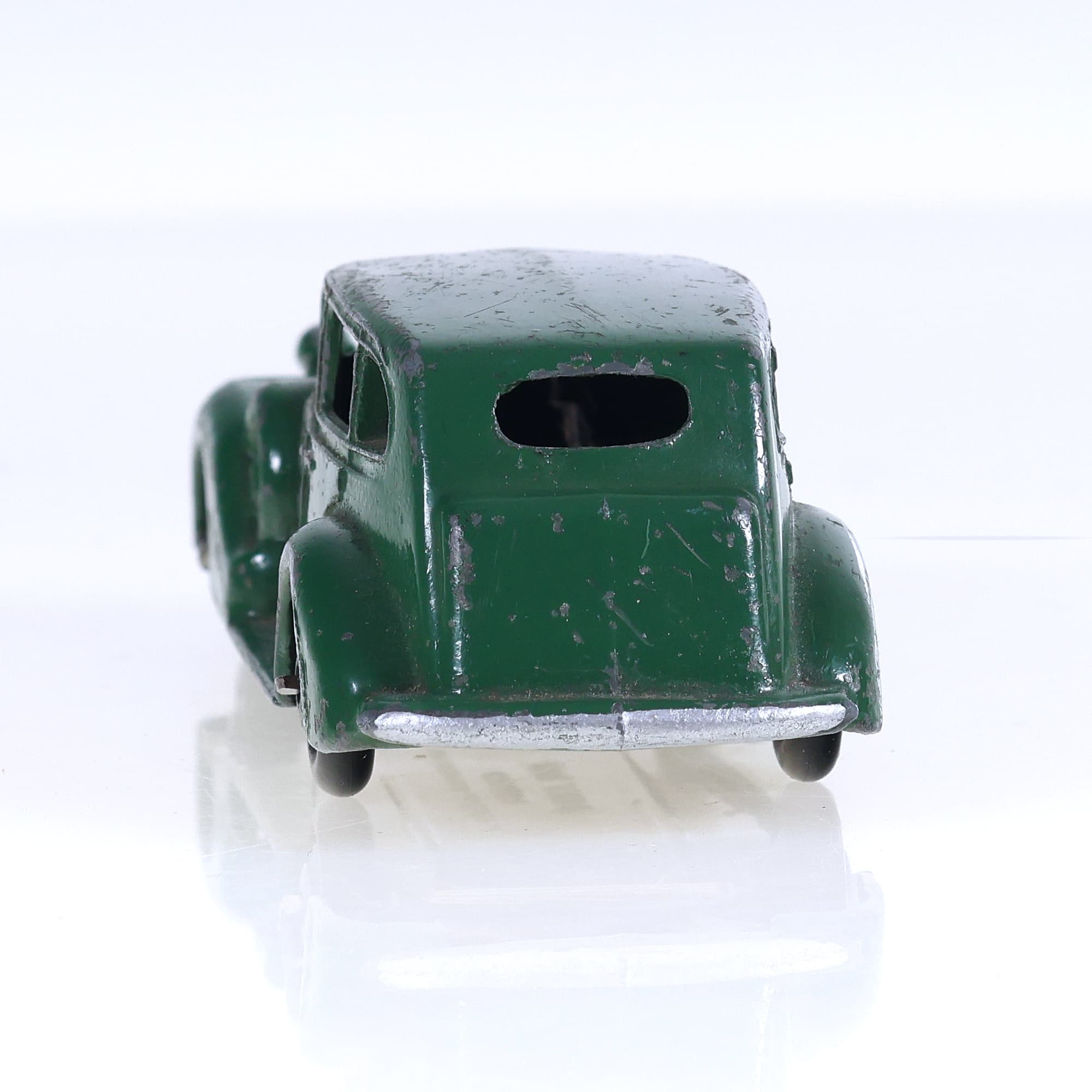 Dinky Toys 39A Packard super huit 1/43 Vert  — miniature 13