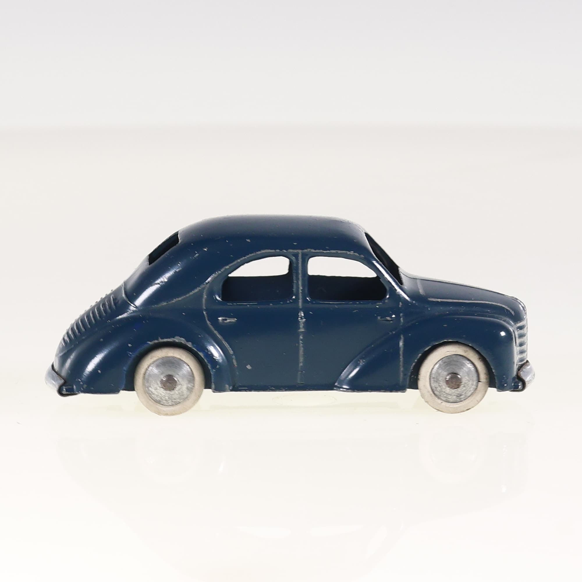 CIJ 3/48 Renault 4CV 1/43 Bleu Grade B — miniature 6