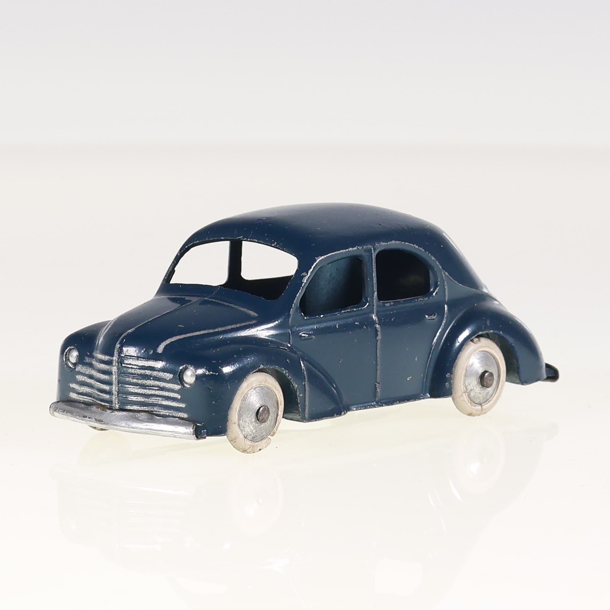 CIJ 3/48 Renault 4CV 1/43 Bleu Grade B — miniature 8
