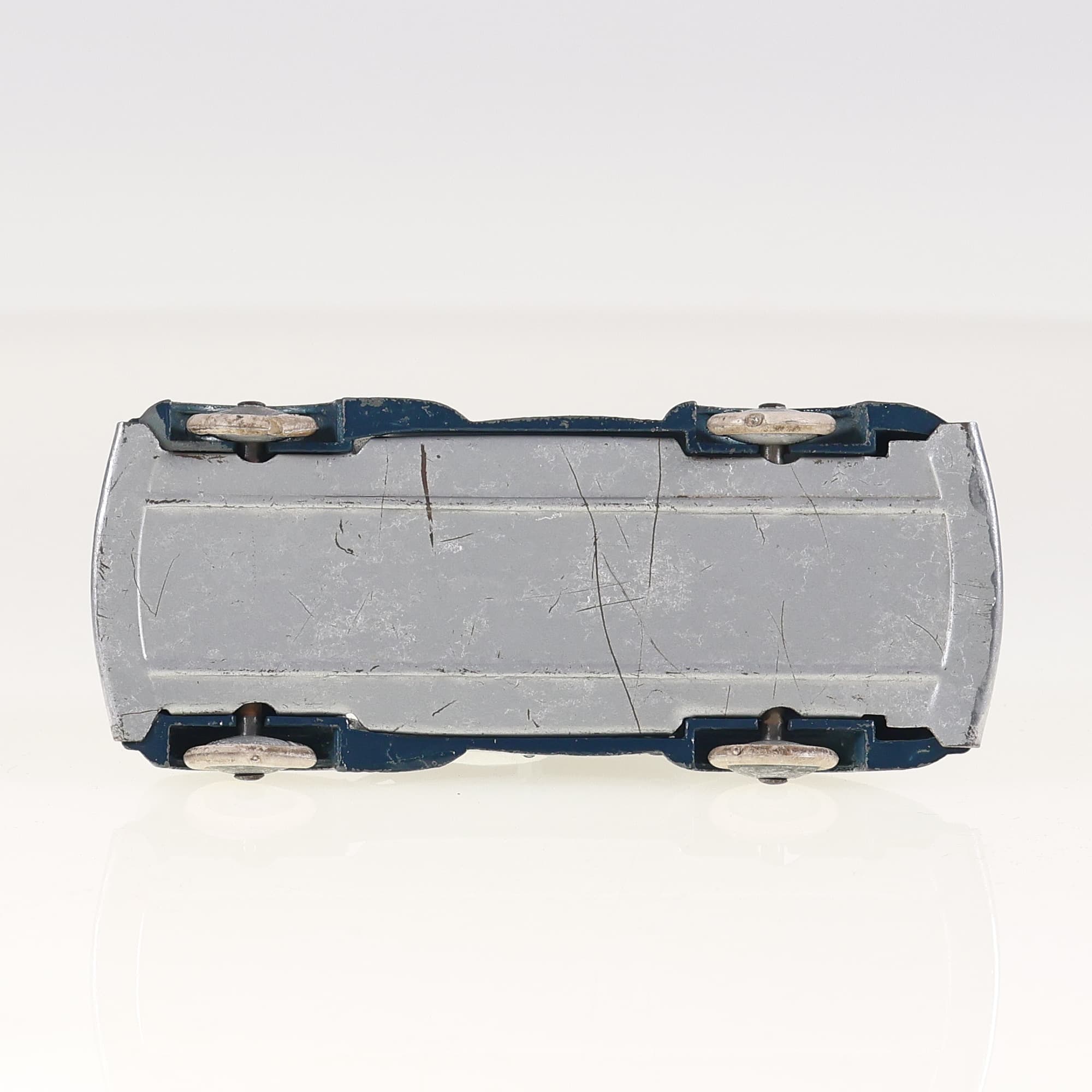 CIJ 3/48 Renault 4CV 1/43 Bleu Grade B — miniature 9