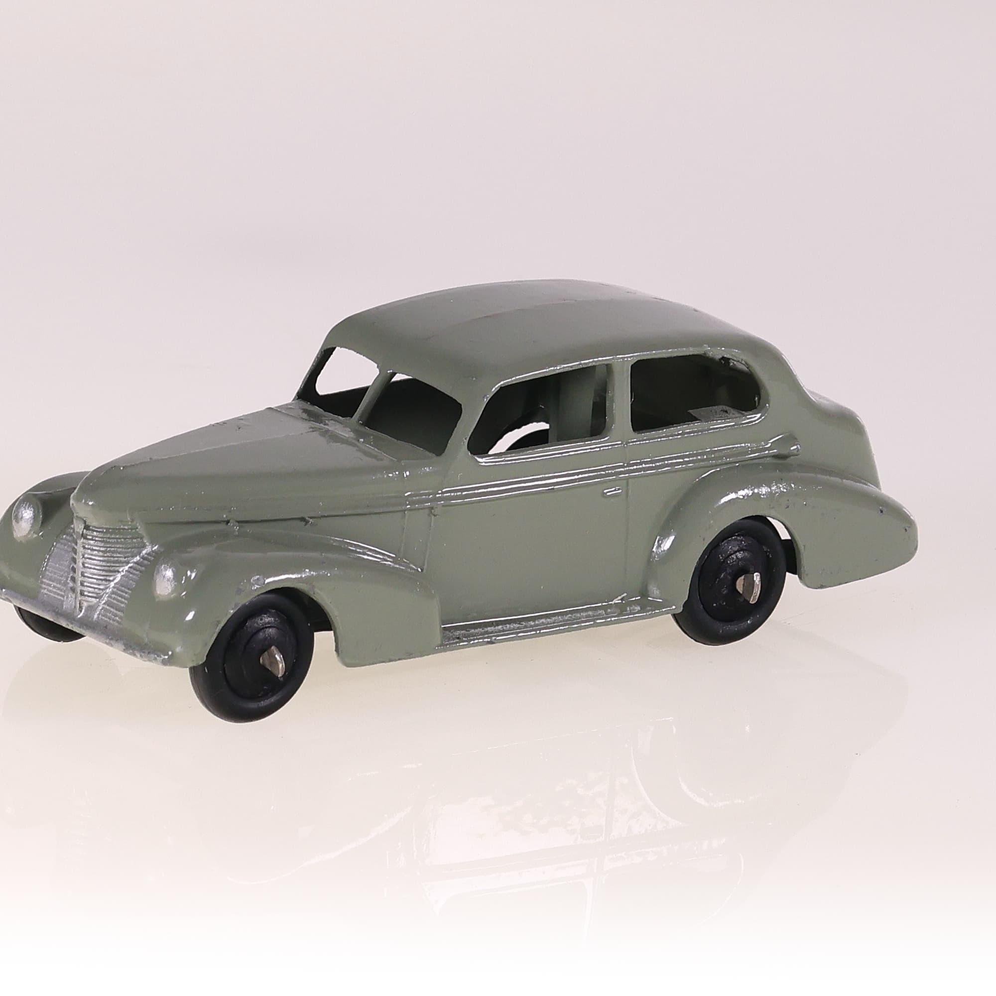 Dinky Toys GB 39B Oldsmobile Six sedan 1/43 Gris  — photo 1