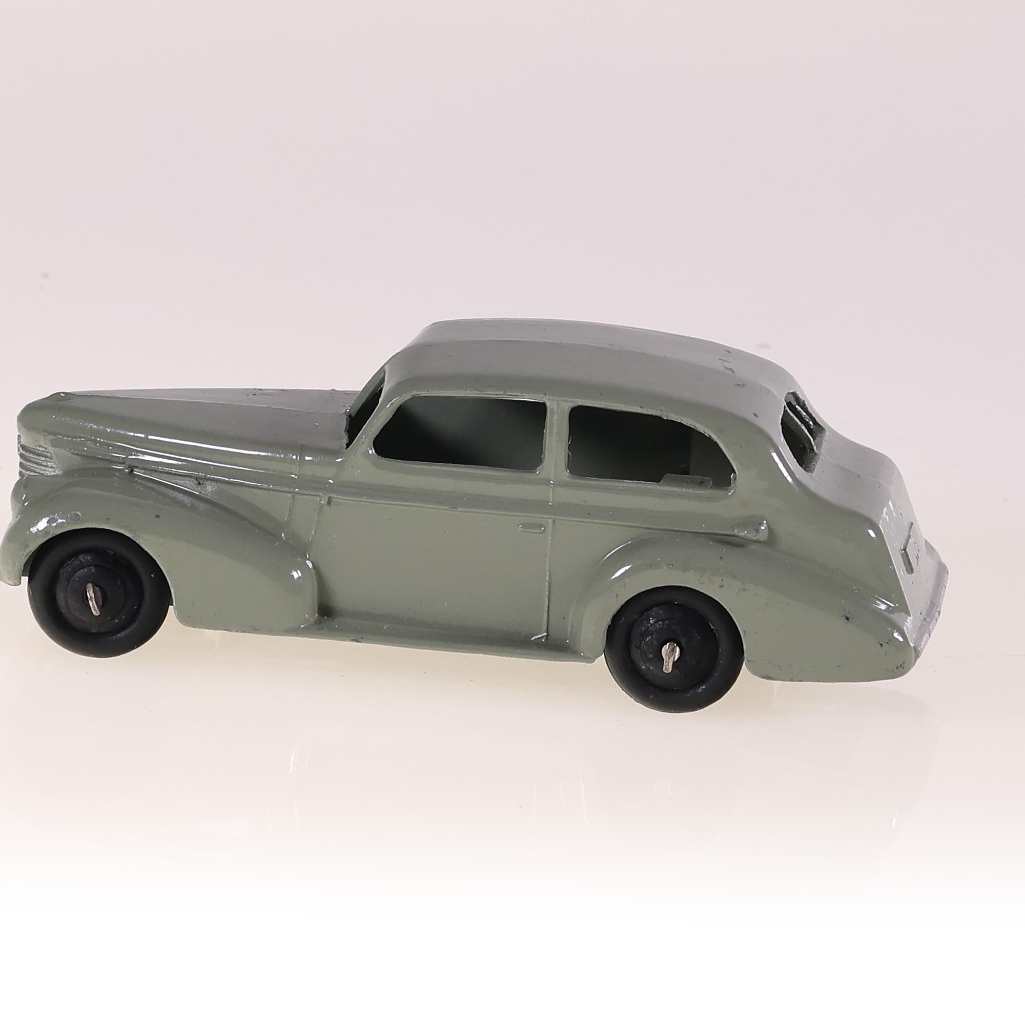 Dinky Toys GB 39B Oldsmobile Six sedan 1/43 Gris  — miniature 2