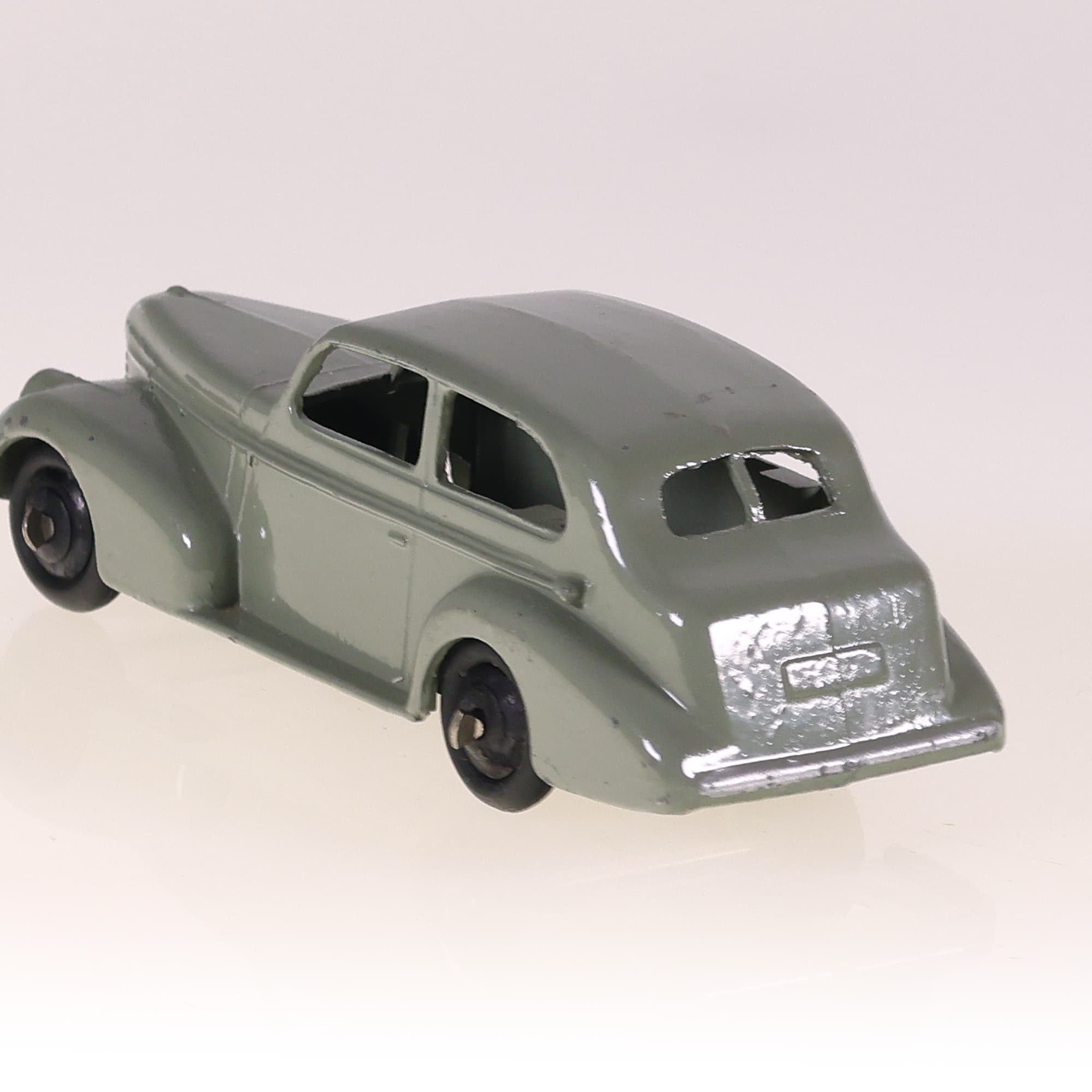 Dinky Toys GB 39B Oldsmobile Six sedan 1/43 Gris  — miniature 3