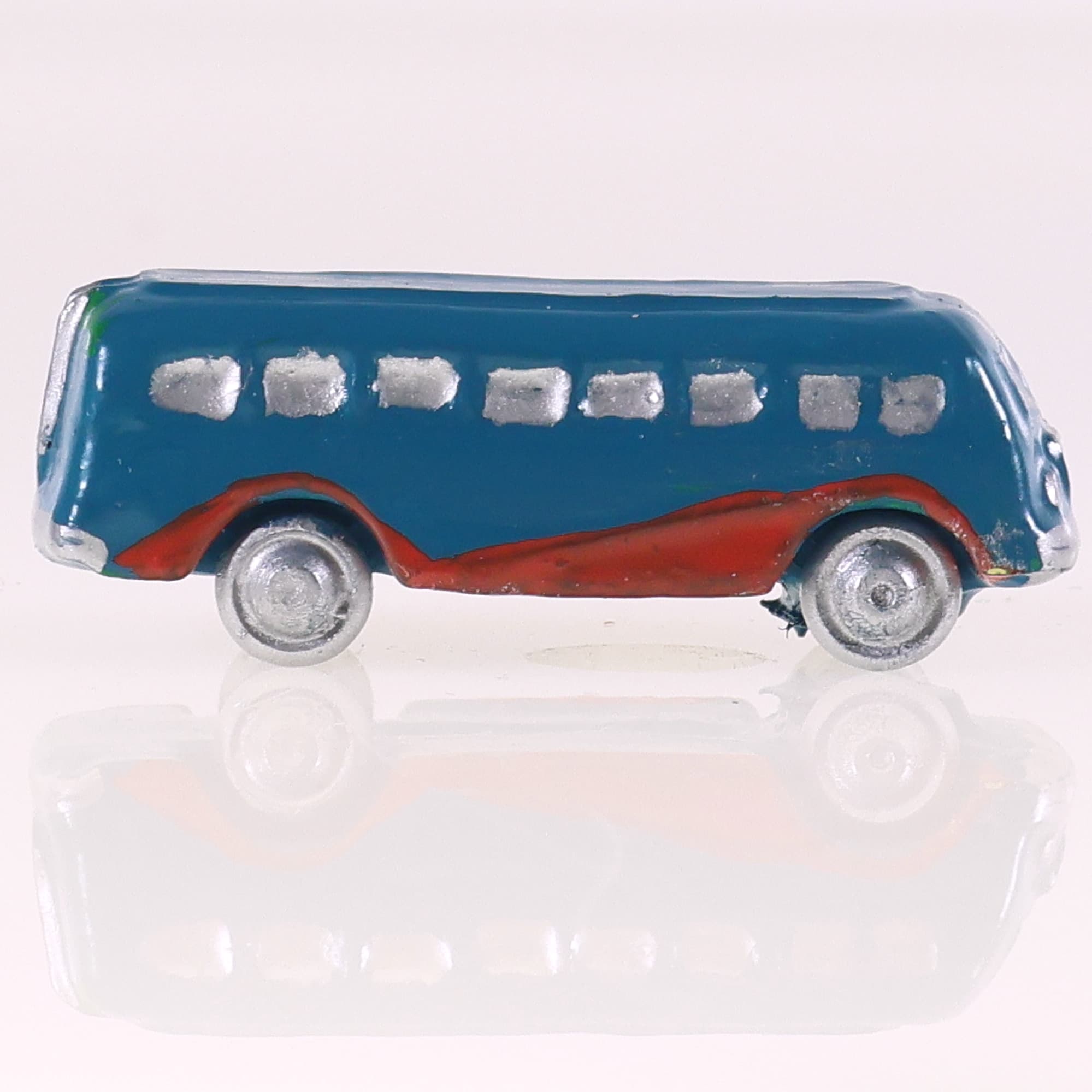 marque non déterminée autobus en résine 4,5 cm  — miniature 5