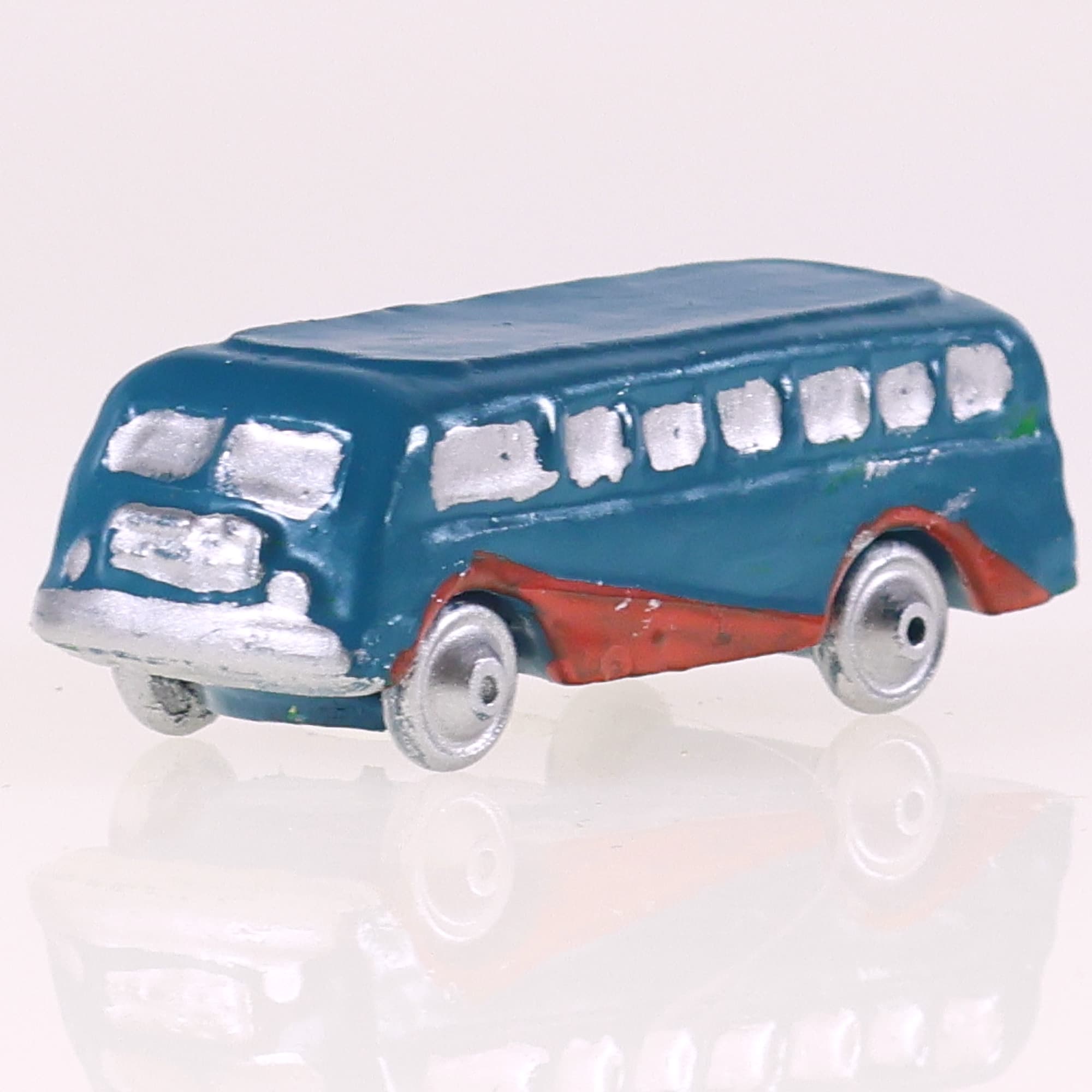 marque non déterminée autobus en résine 4,5 cm  — miniature 8