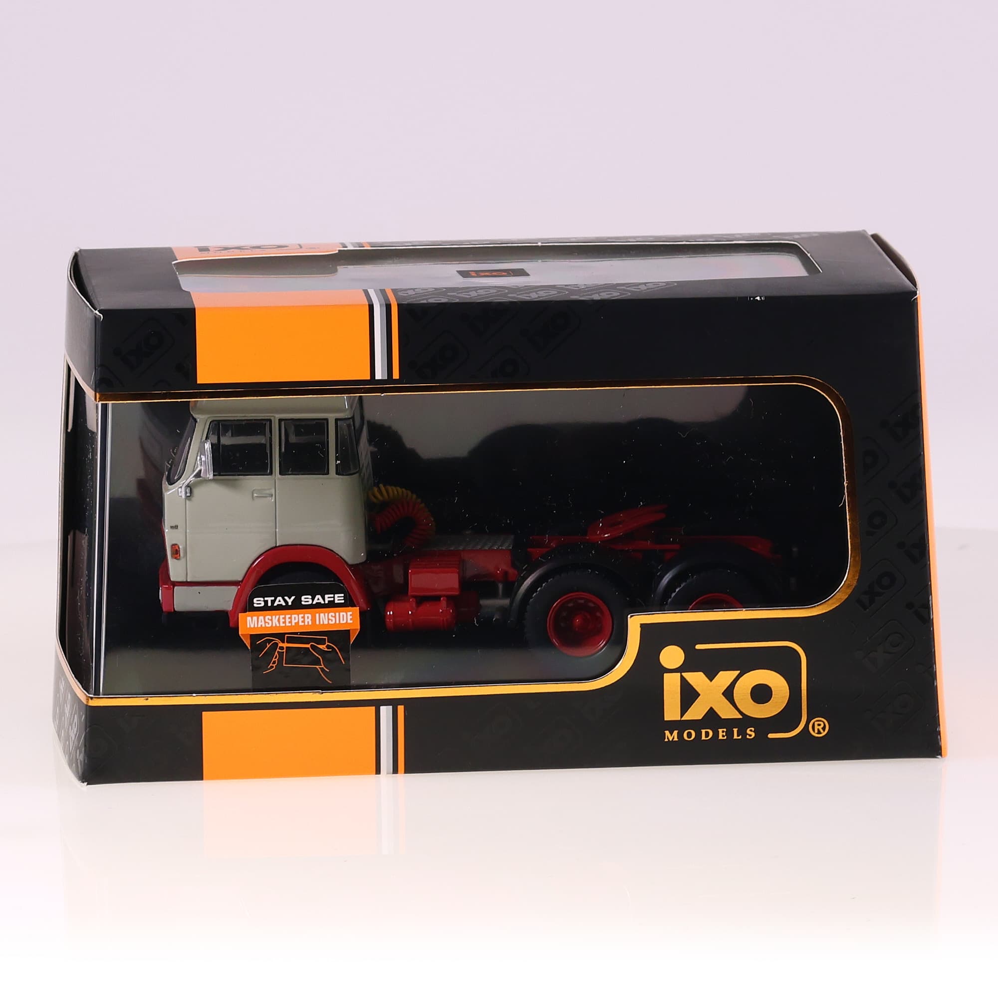 IXO TR085 Henschel HS 19 TS 1966 1966 1/43 camion avec boîte — miniature 10