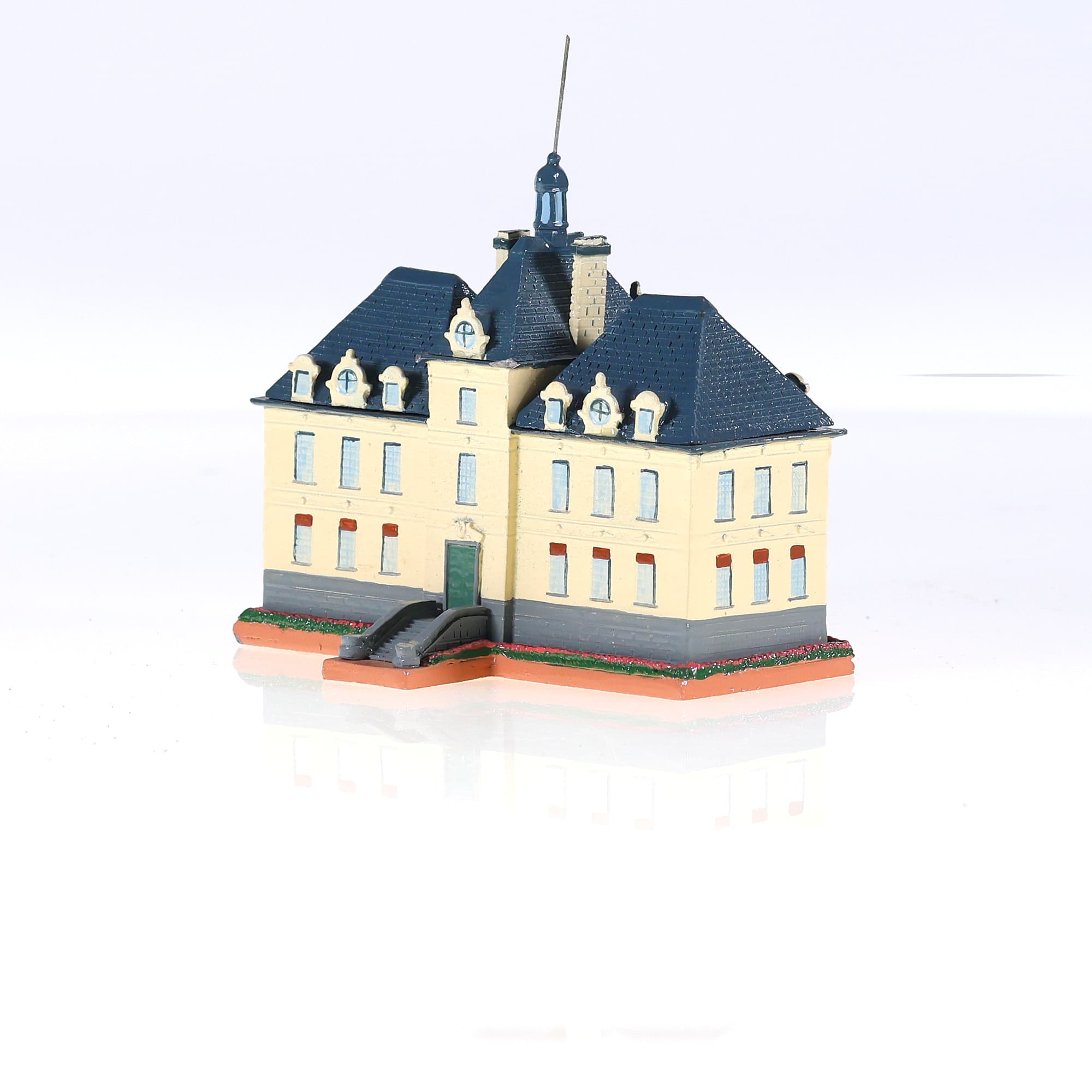 PIXI 5615 Tintin 5615 L'Objet du mythe - Le Château de Moulinsart 1996 avec cert — miniature 5