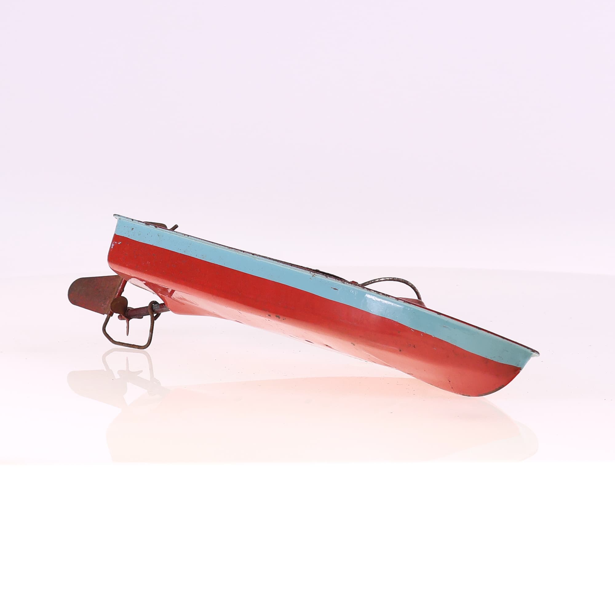 Tri-Ang canot mécanique Bicolore 26 cm Grade B sans boîte — miniature 7