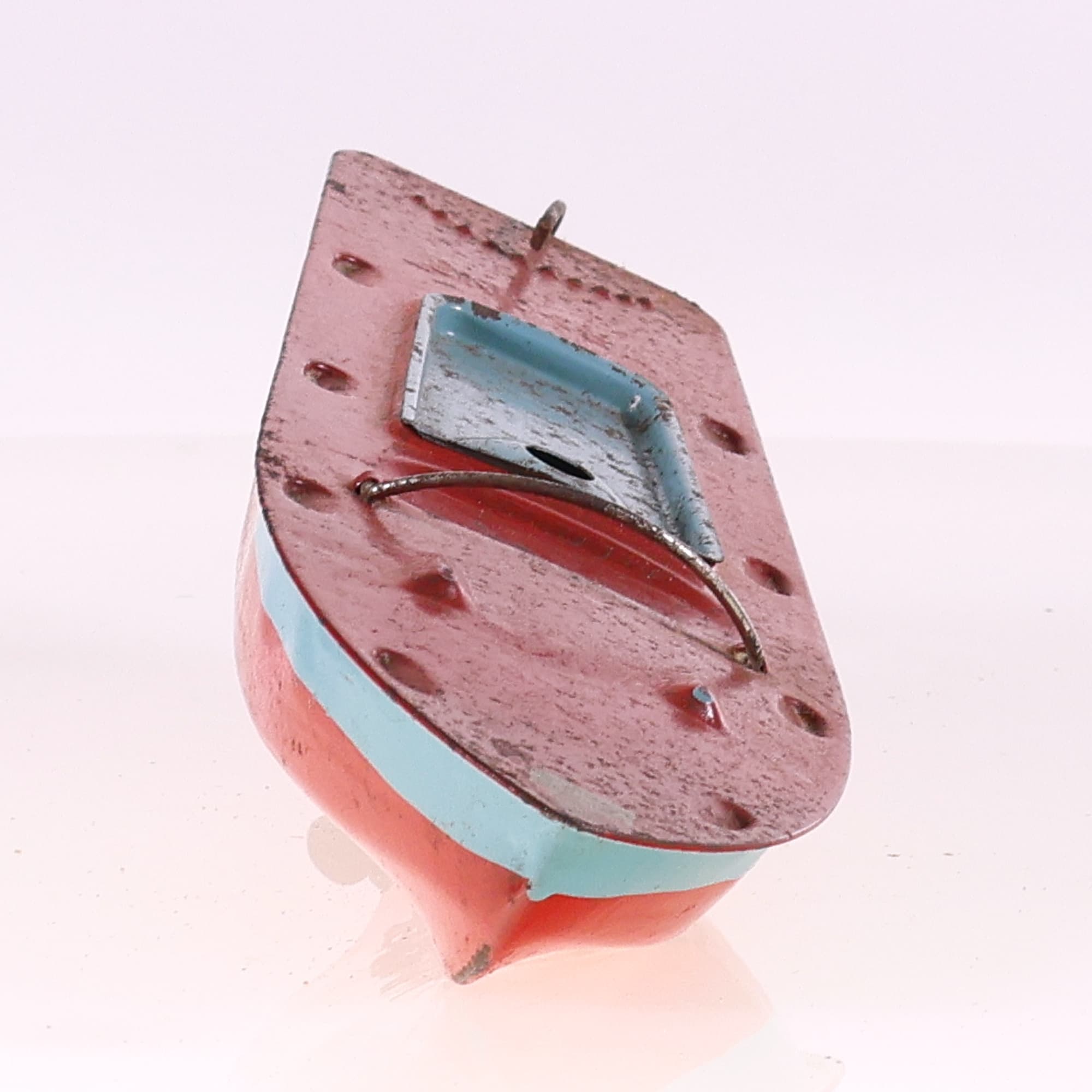 Tri-Ang canot mécanique Bicolore 26 cm Grade B sans boîte — miniature 8