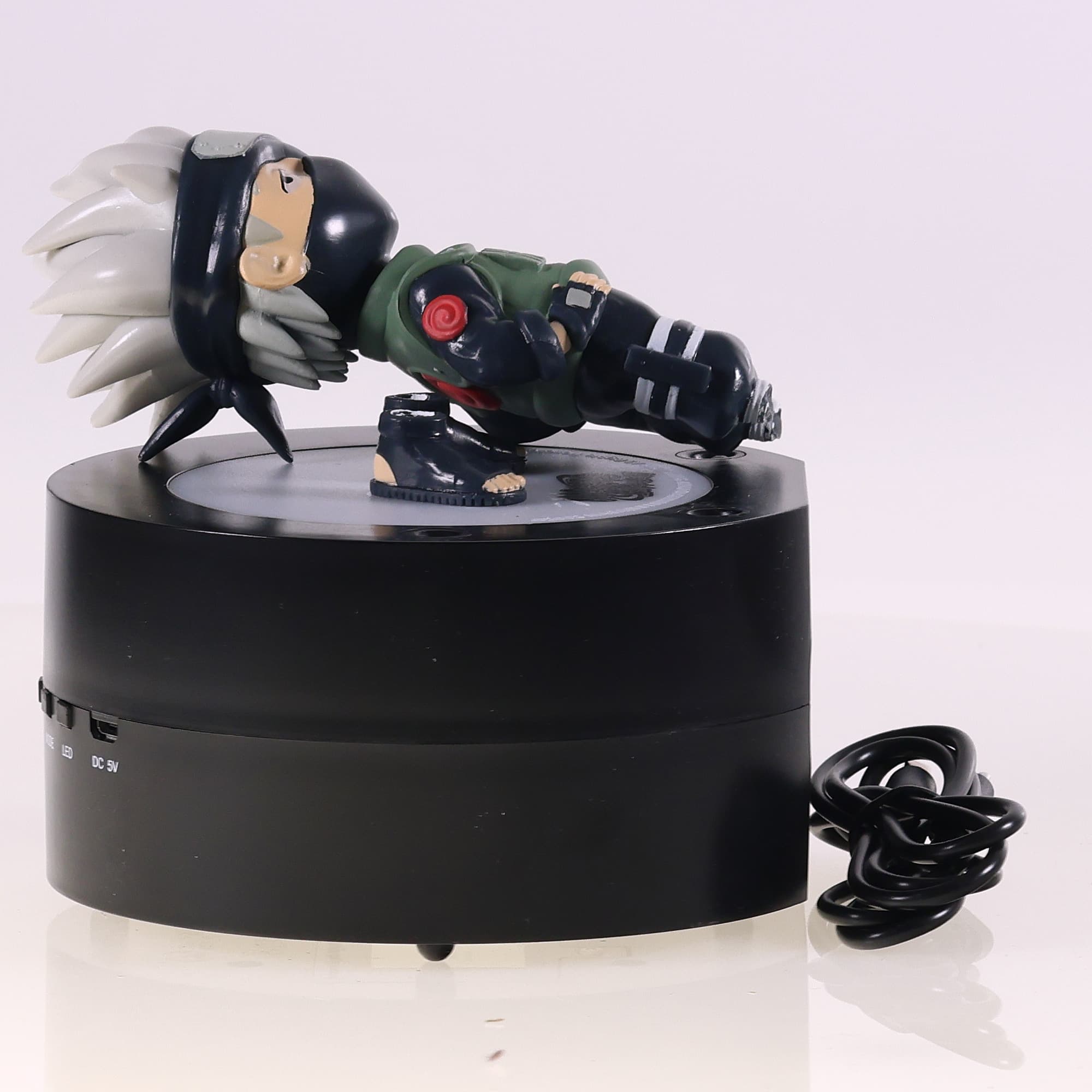 TeknoFun Naruto Shippuden Kakashi Naruto Réveil Lumineux 2023 avec boîte — miniature 8