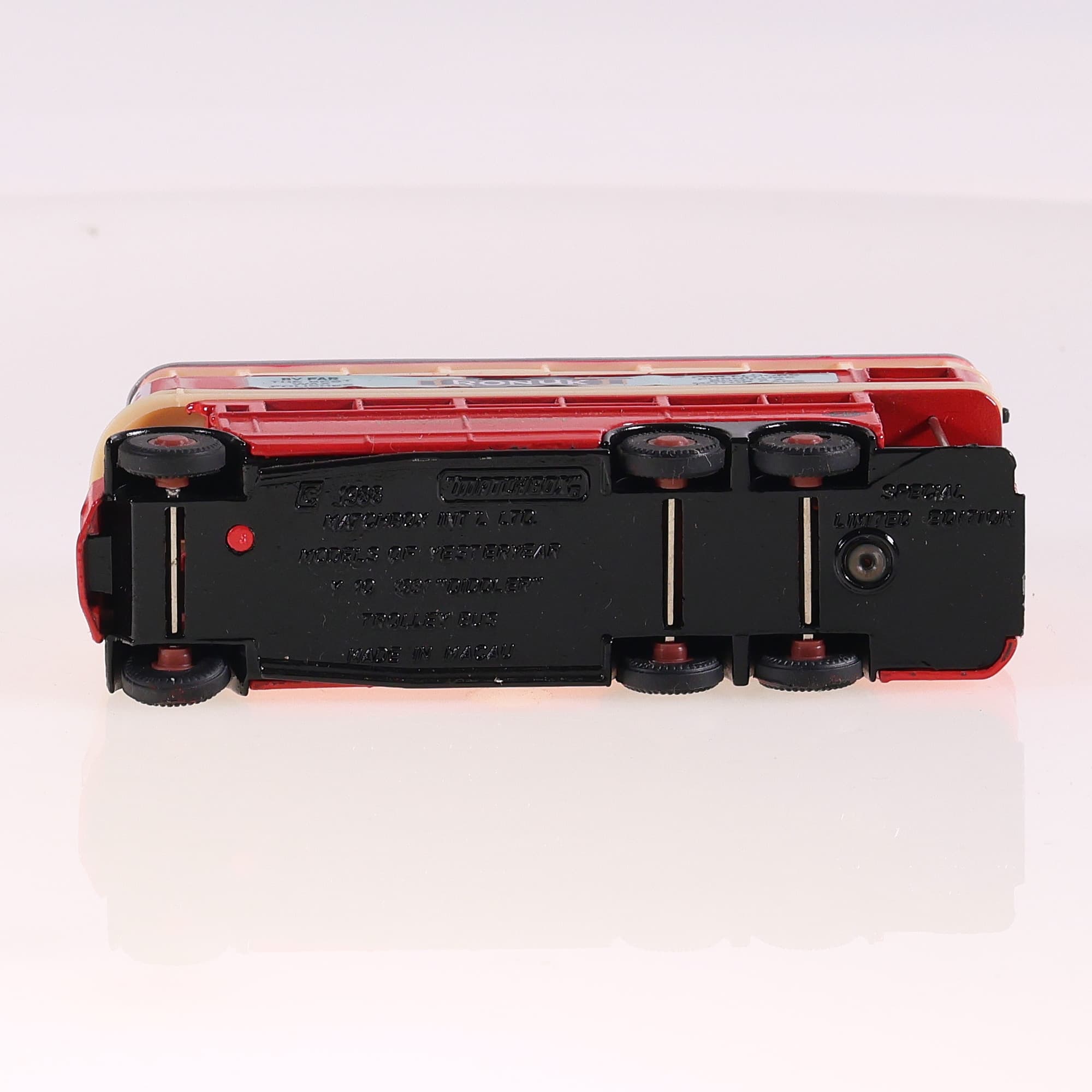Matchbox Y10 AEC Trolleybus 'Diddler' 1931 11 cm Bicolore avec boîte — miniature 10