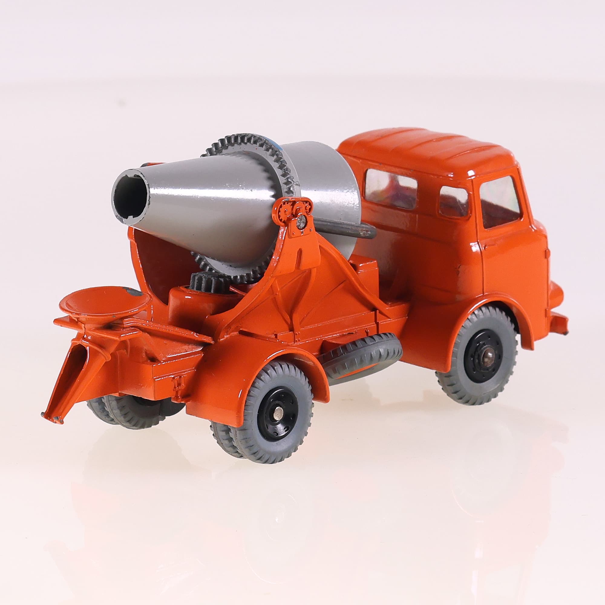Dinky Toys 960 Albion Chieftain Lorry Mounted Concrete Mixer 1/43 Orange avec bo — miniature 5