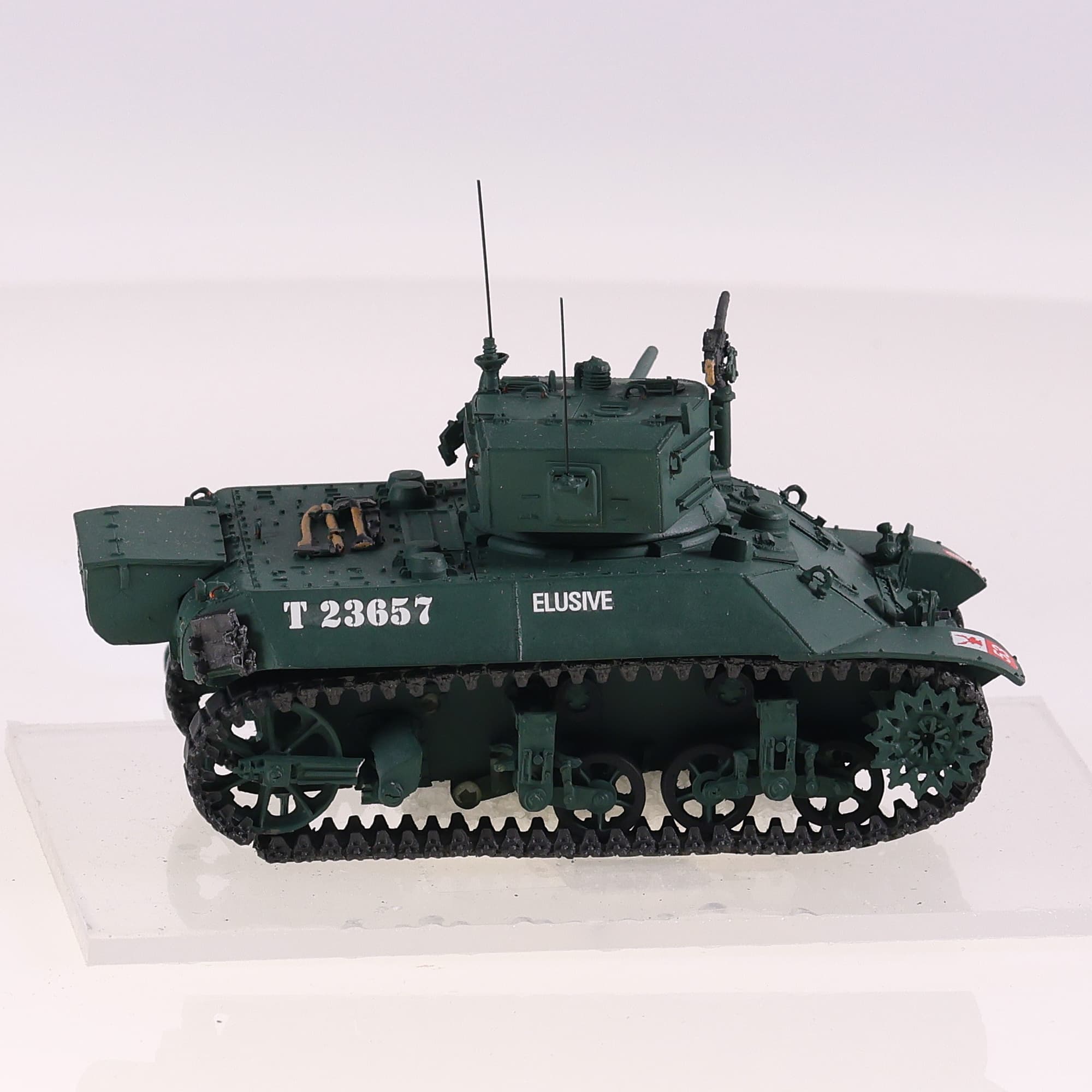Gaso.Line GAS50145UK Stuart Char léger V 7th Ar. Div. - Juin 1944 #53 1/43 Vert  — miniature 5
