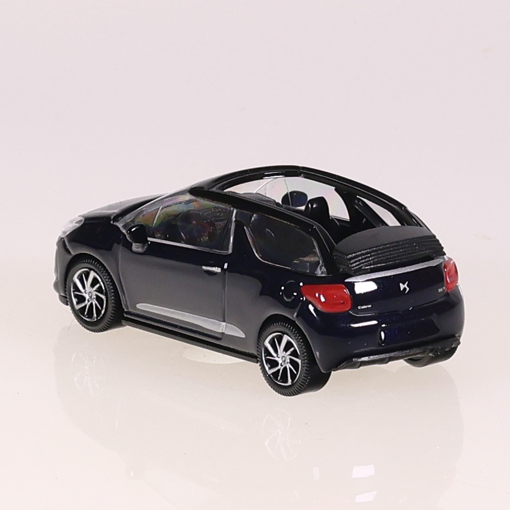 Norev DS Automobiles 3 Cabrio 1/64 Bleu sans boîte — miniature 3
