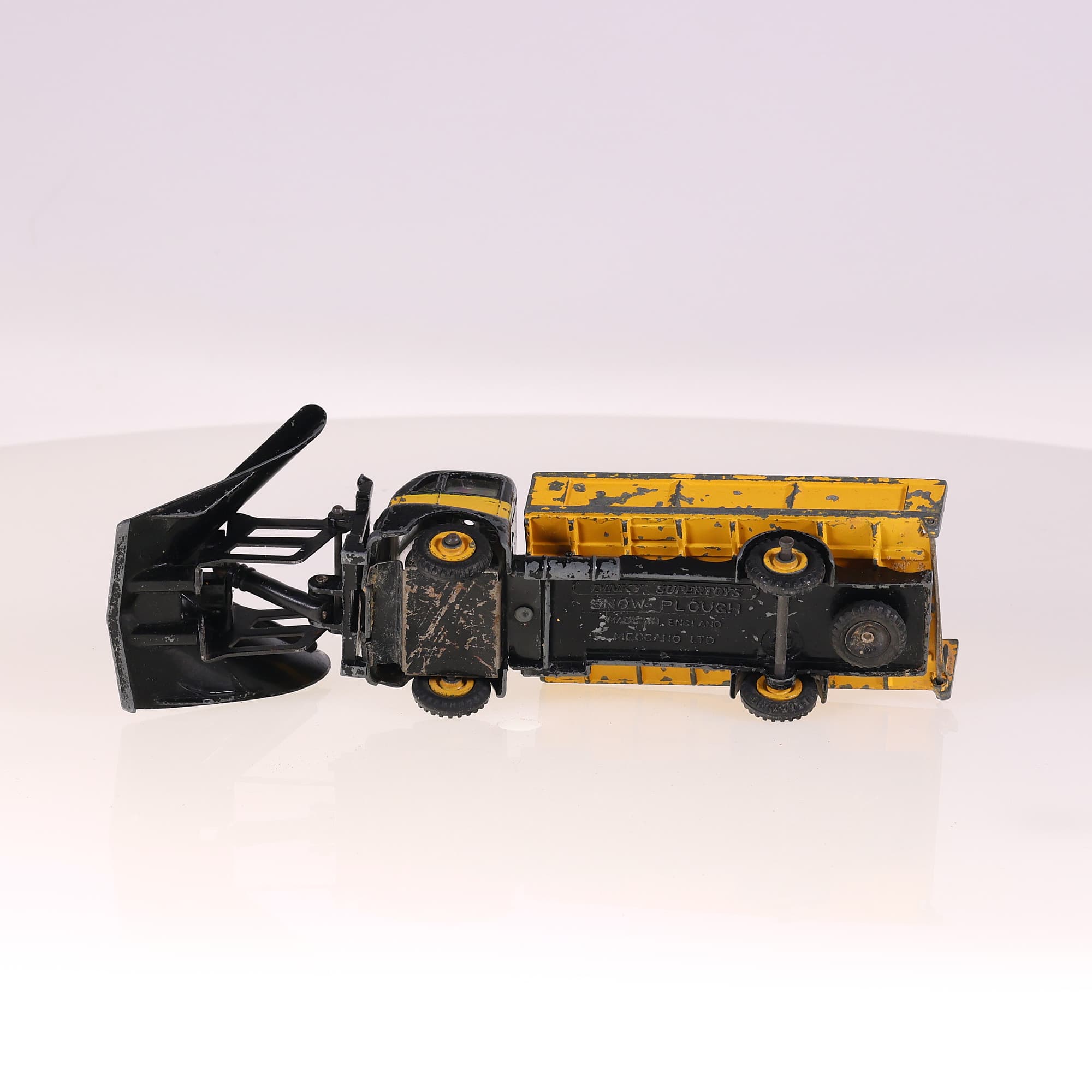 Dinky Toys 958 Guy Snow Plough with Windows 1/43 pour restaurer — miniature 10