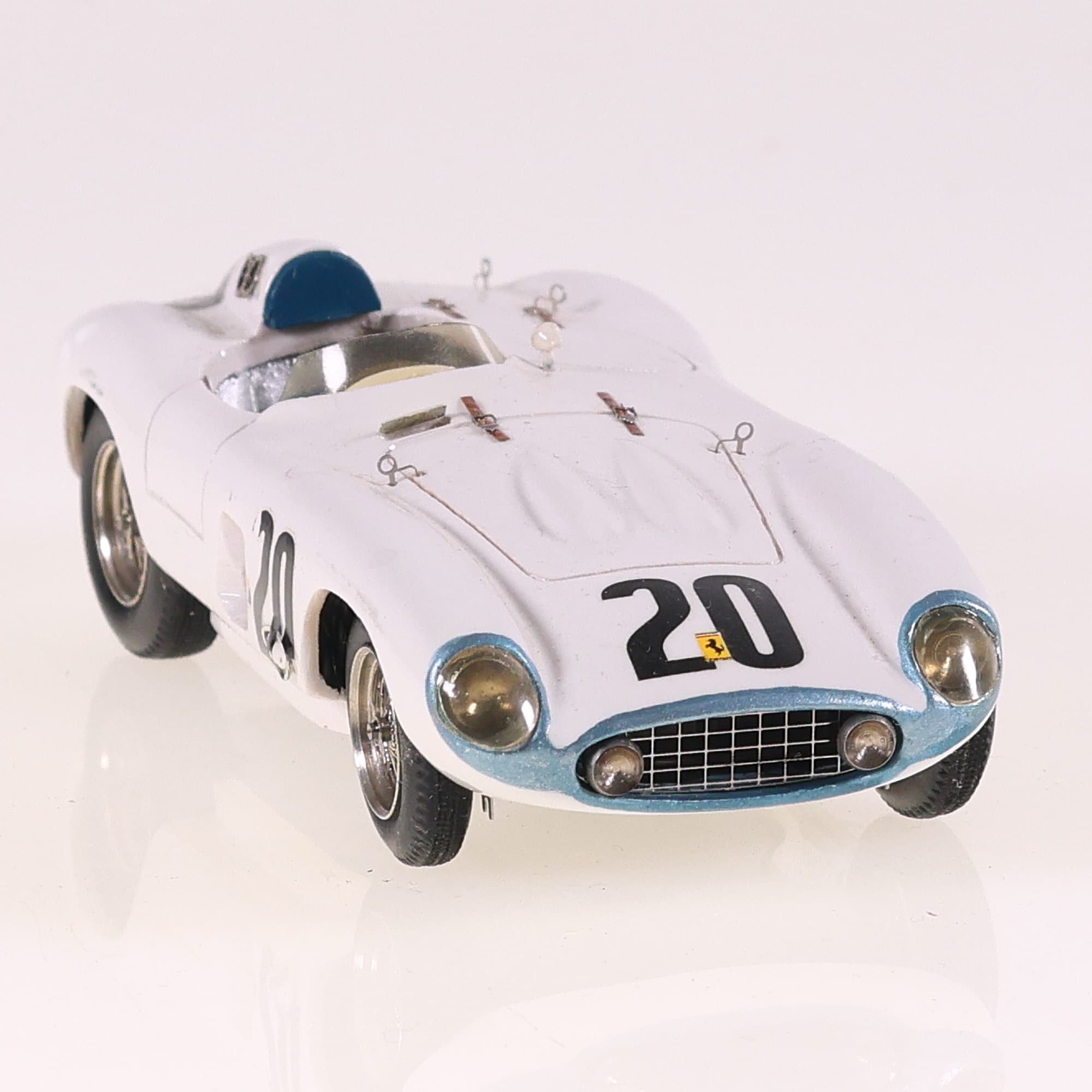 Renaissance Ferrari 857S #20 1/43 Blanc  — miniature 8
