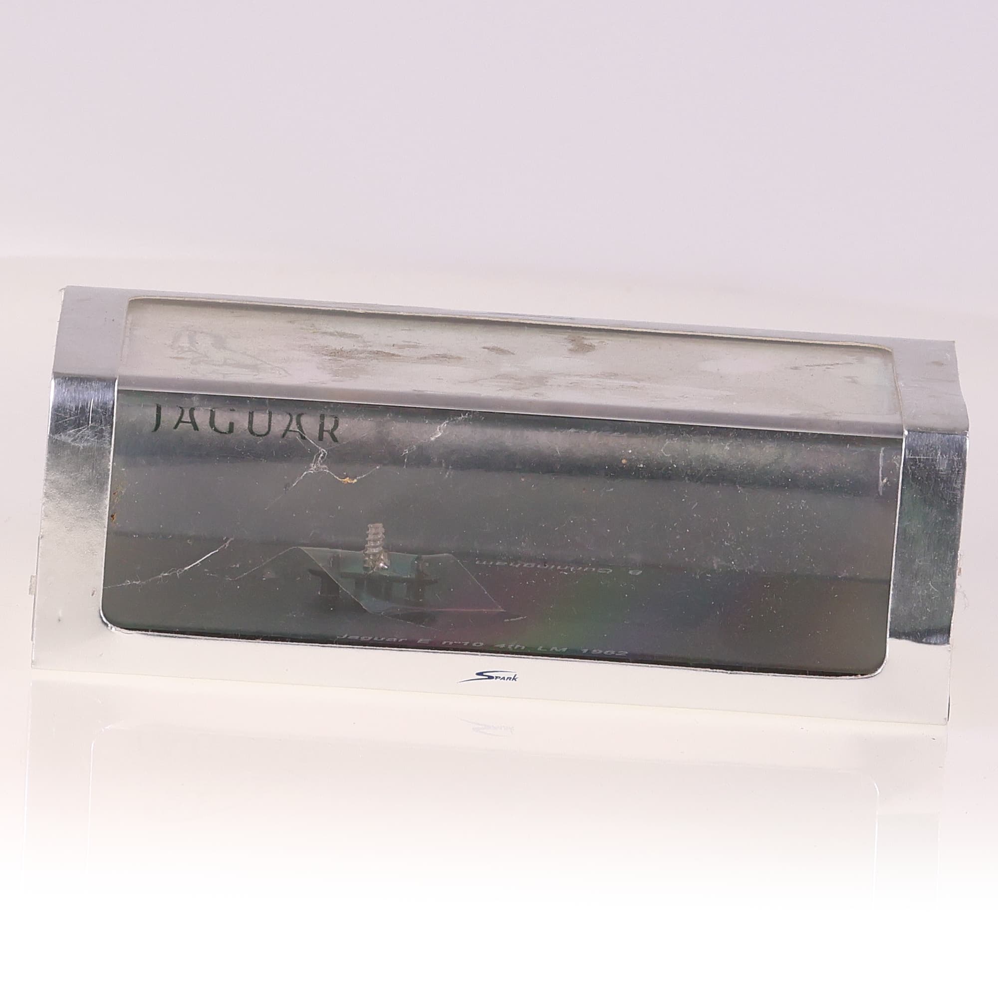 Boite seule Spark S2101 Jaguar E n° 10 4th LM 1962 #10 1/43  — photo 1