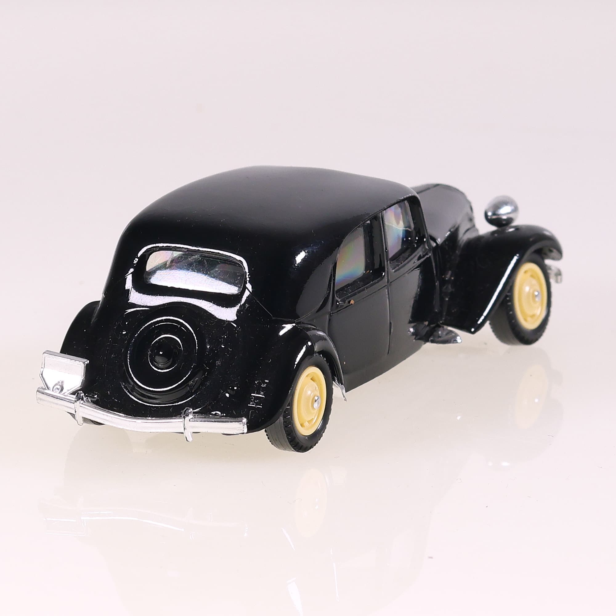Solido n°4 Citroën 15 Six 1/43 Noir made in Portugal — miniature 5