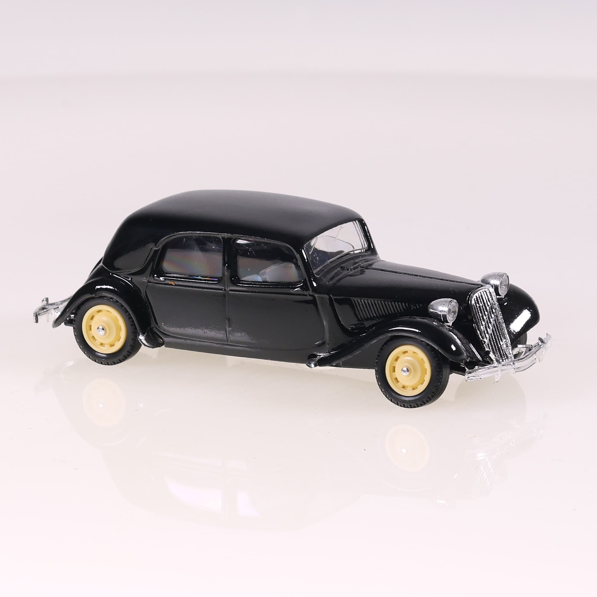 Solido n°4 Citroën 15 Six 1/43 Noir made in Portugal — miniature 7