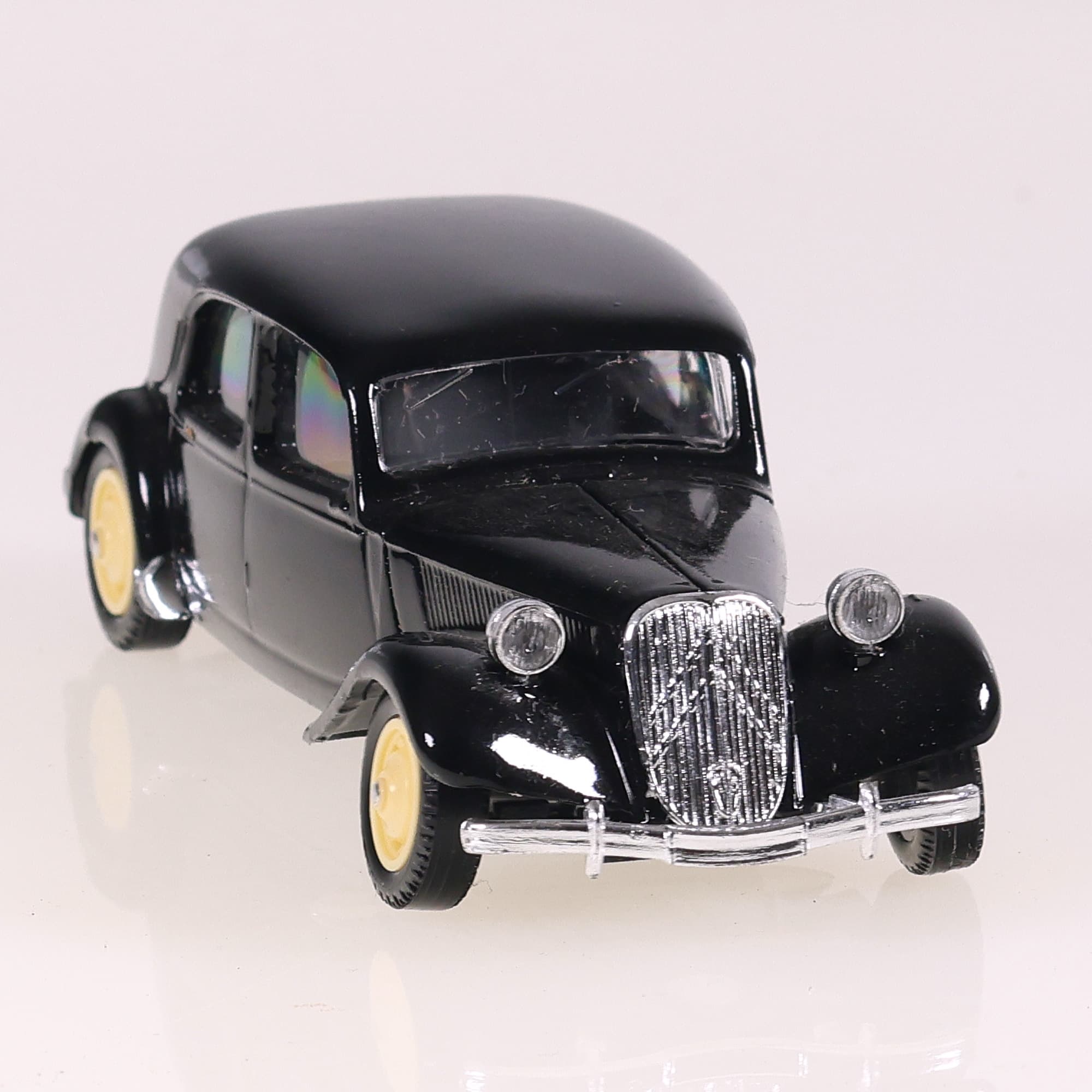 Solido n°4 Citroën 15 Six 1/43 Noir made in Portugal — miniature 8