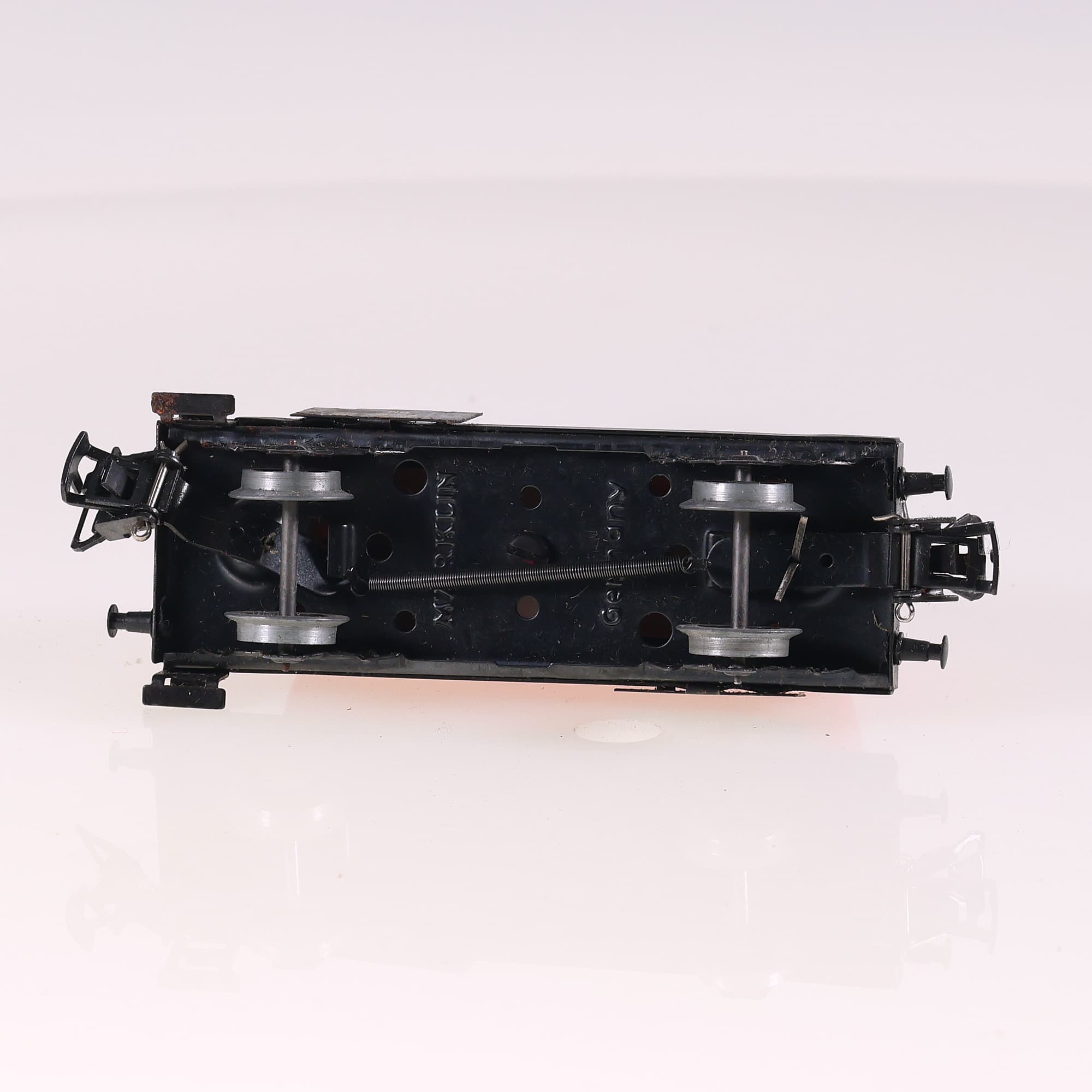 Märklin DB wagon citerne AVIA 598 210 HO  — miniature 9