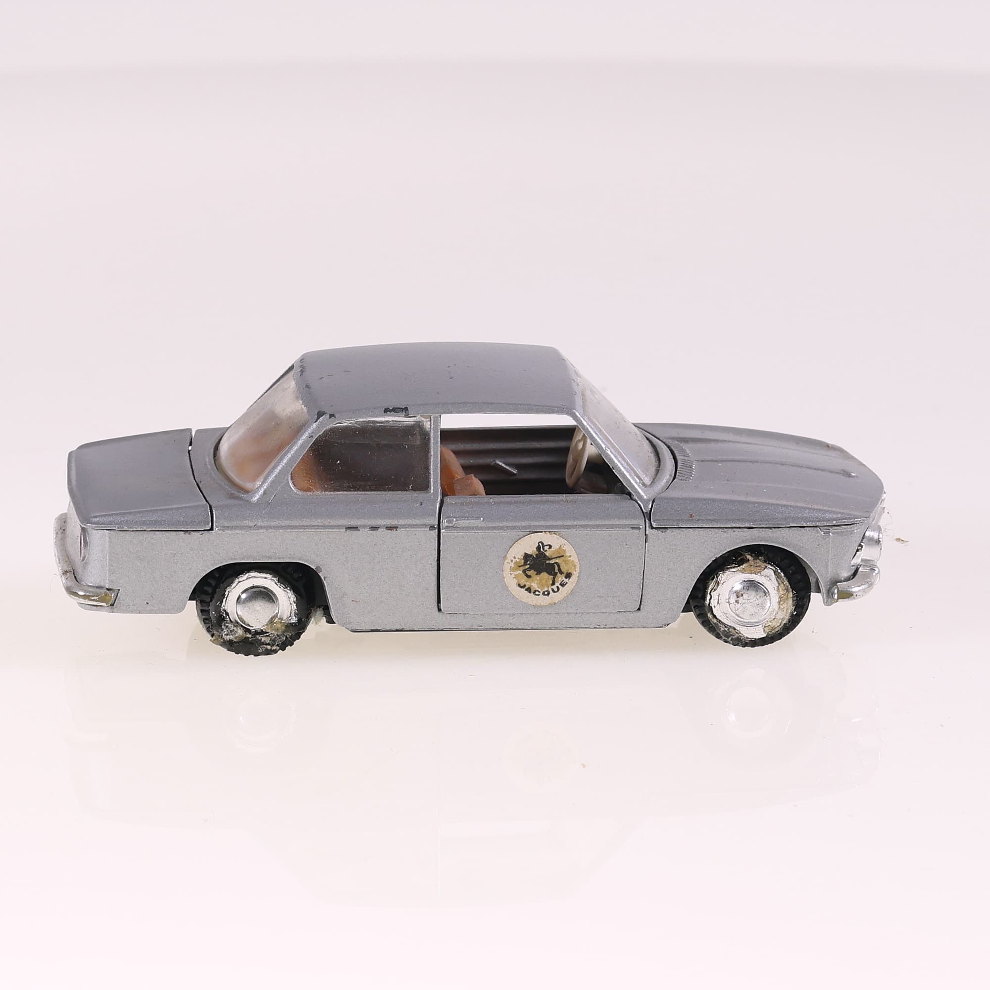 Jacques superchocolat BMW 1600 1/43 Gris Grade B sans boîte — miniature 6