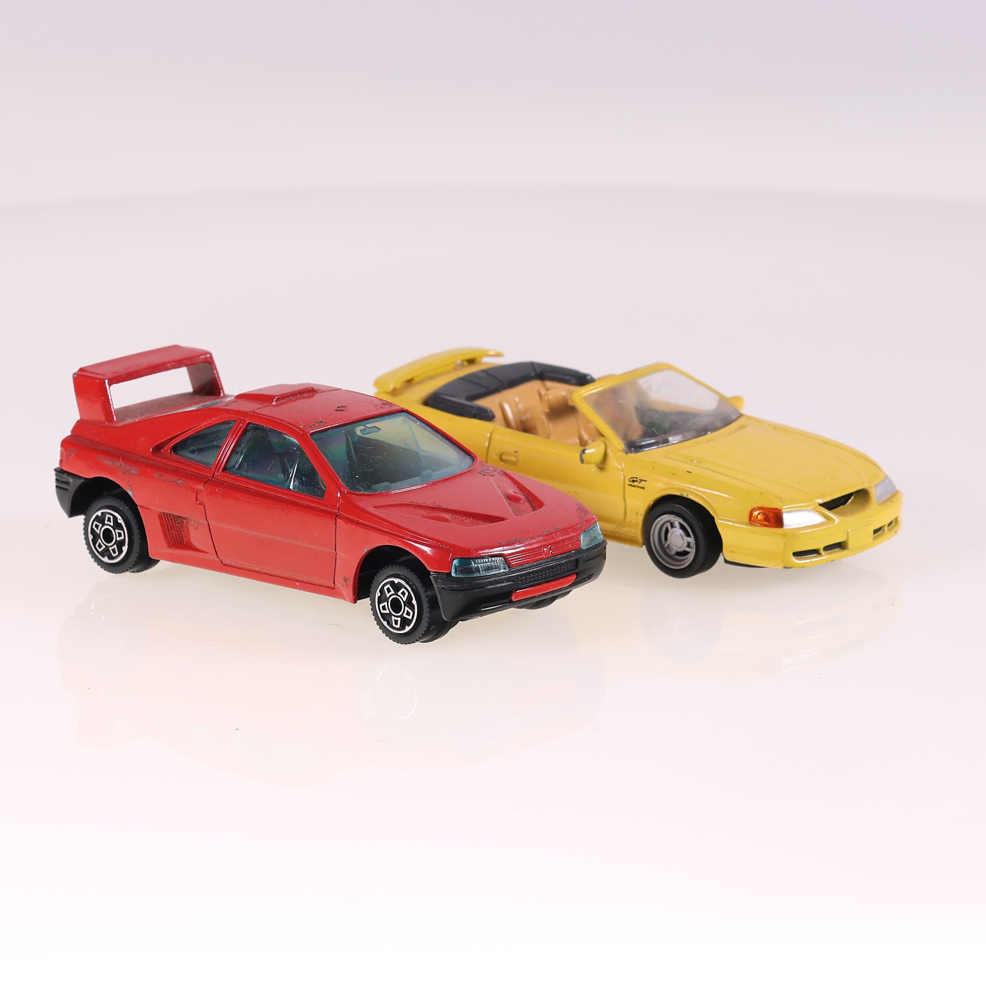 Burago New Ray Peugoet ford 405 et Mustang 1/43 Rouge sans boîte — miniature 7