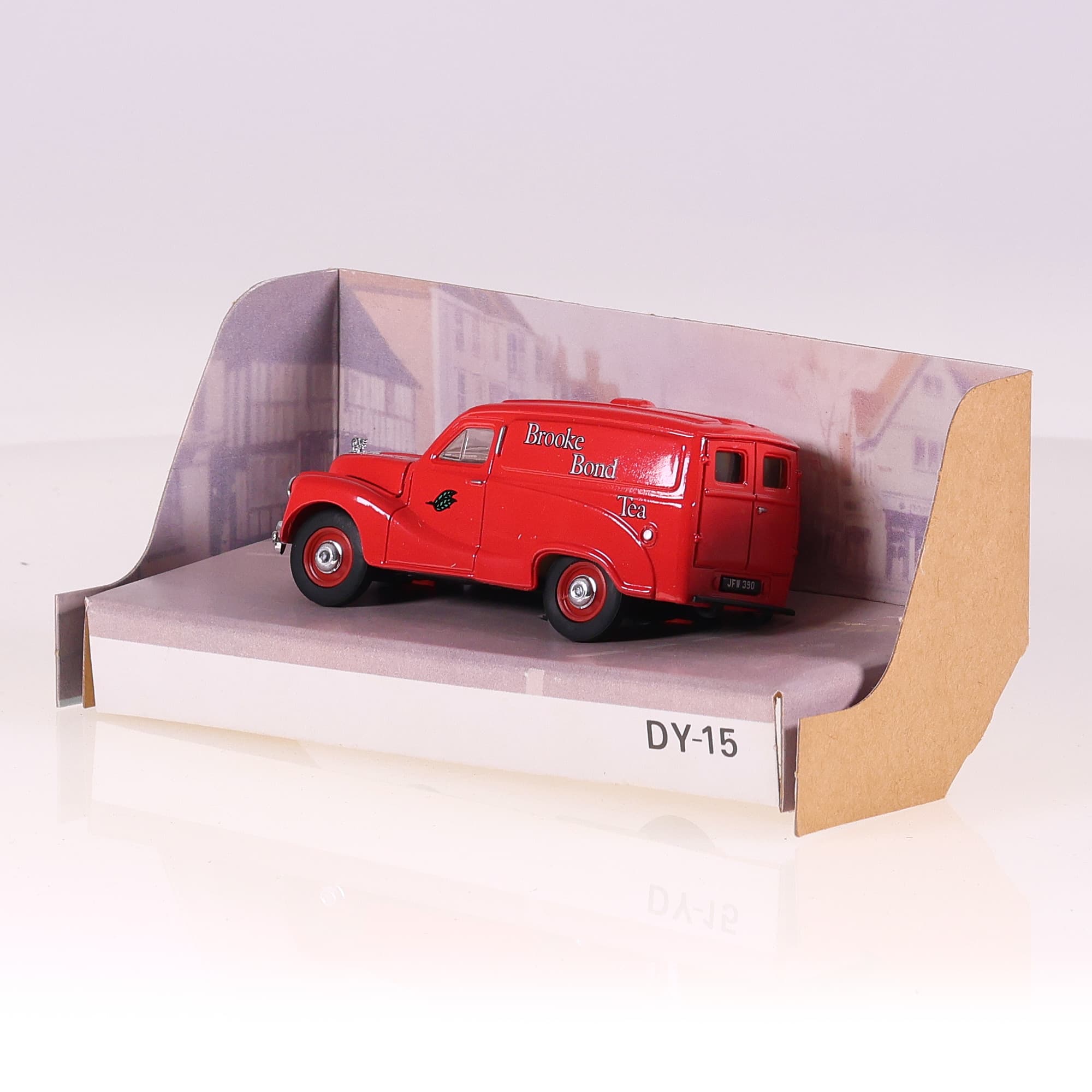 Matchbox DY-15 Austin 1953 A40  Brooke Bond Tea 1/43 Rouge avec boîte — miniature 3
