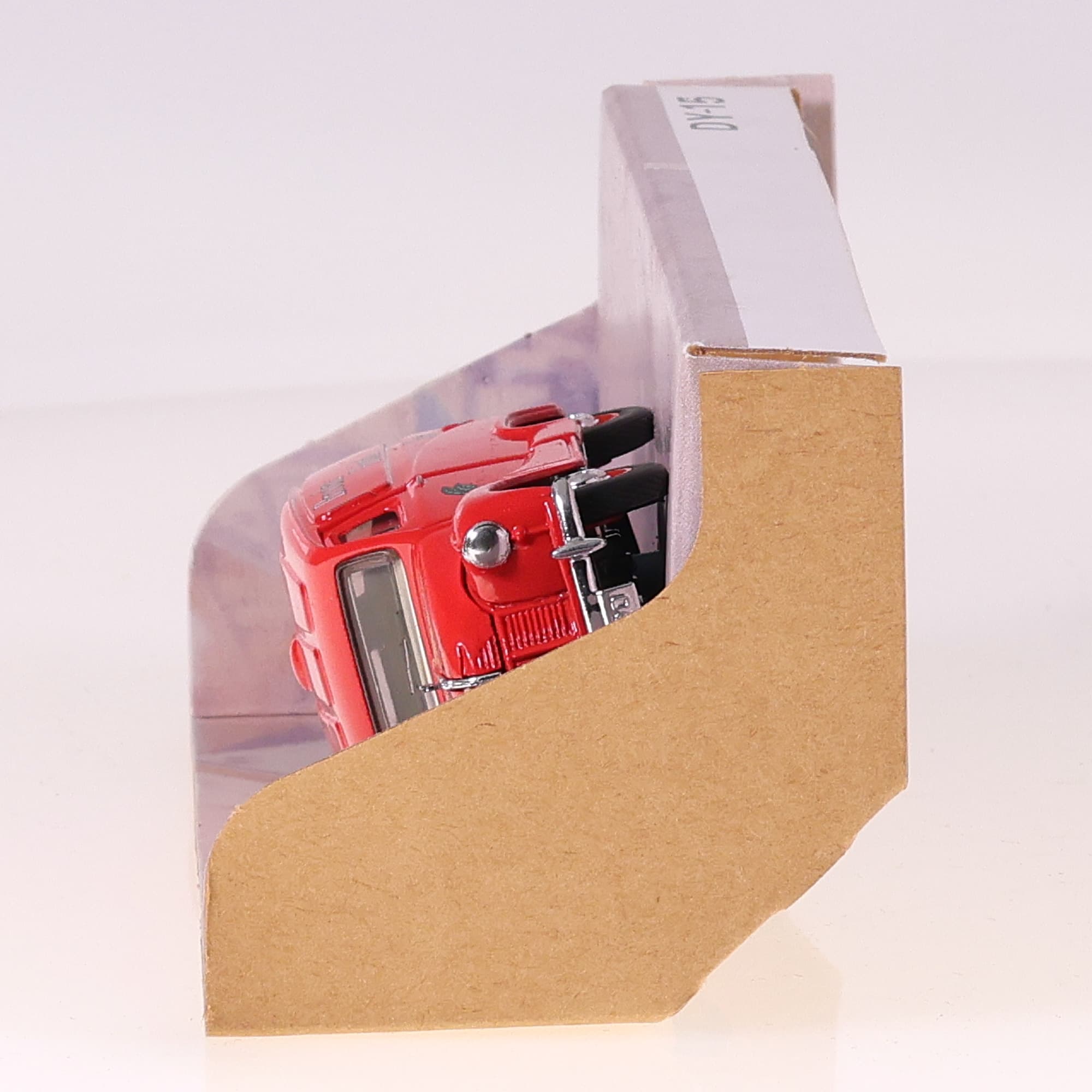 Matchbox DY-15 Austin 1953 A40  Brooke Bond Tea 1/43 Rouge avec boîte — miniature 8