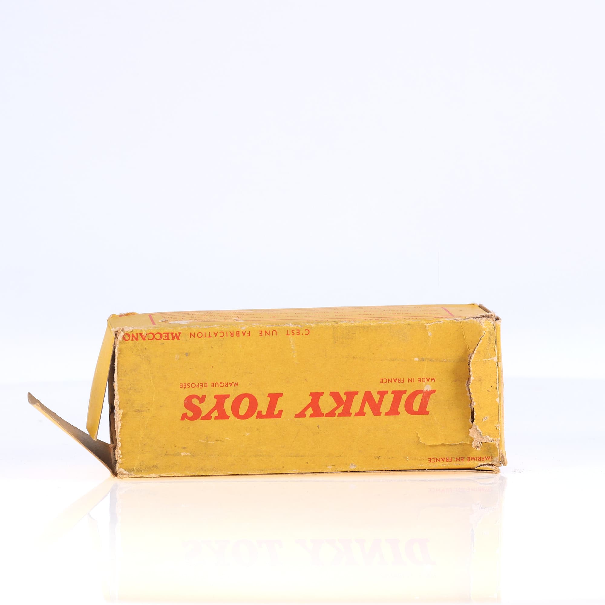 Dinky Toys 596 Arroseuse-Balayeuse à cabine vitrée 1/43 Bicolore Grade B — miniature 13