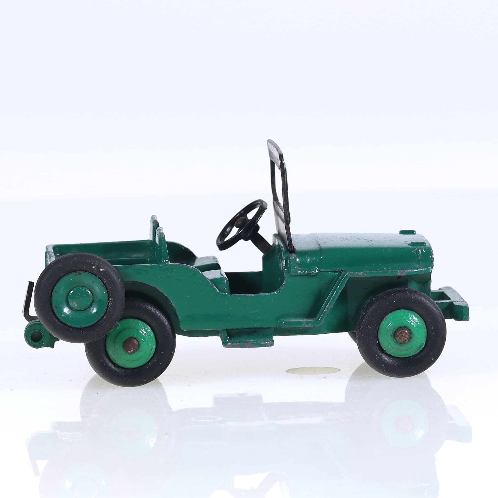 Dinky Toys 405 Jeep Universal 1/43 Vert avec boîte — miniature 6