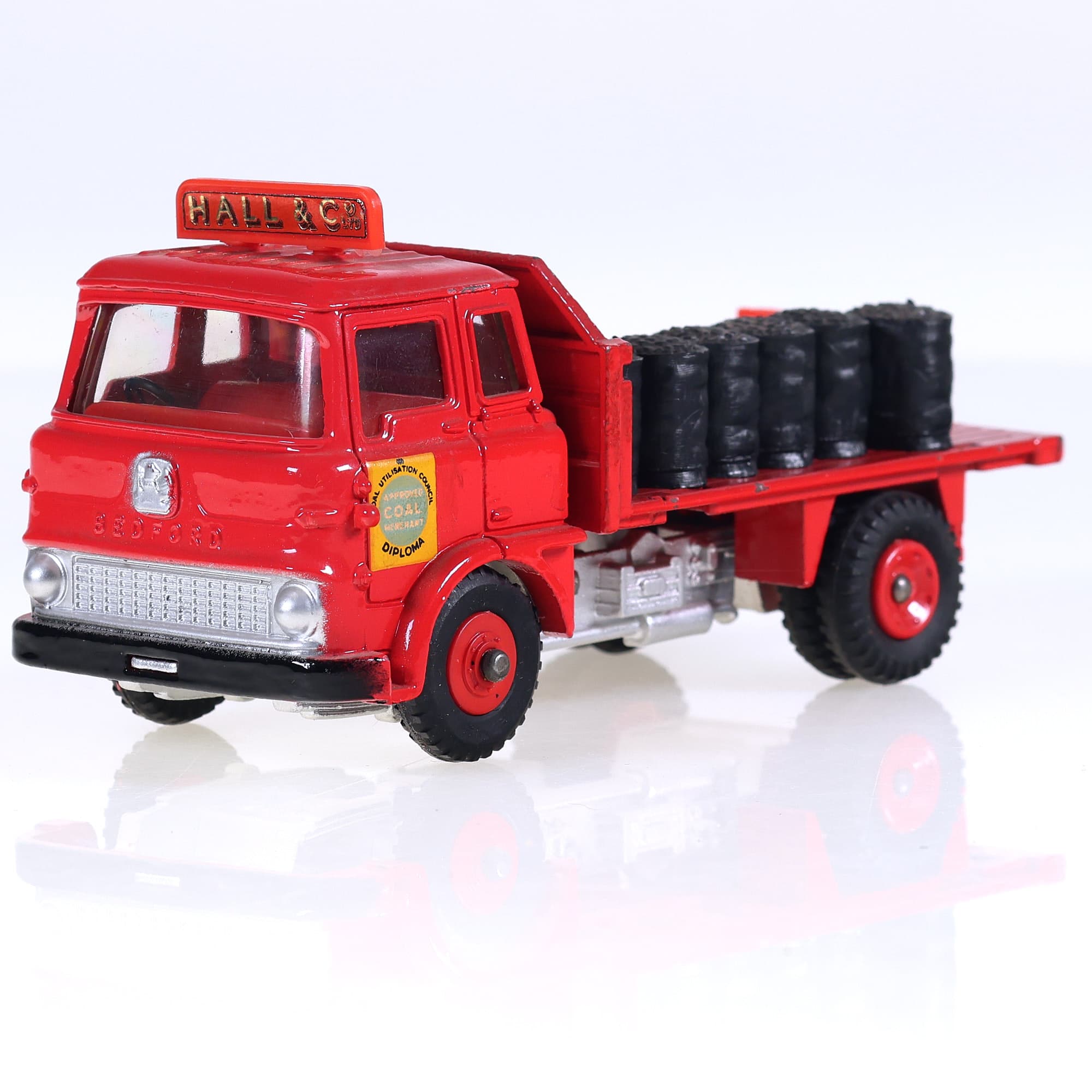 Dinky Toys 425 Bedford T.K. Transporteur de Charbon 1/43 état A avec boîte — miniature 9