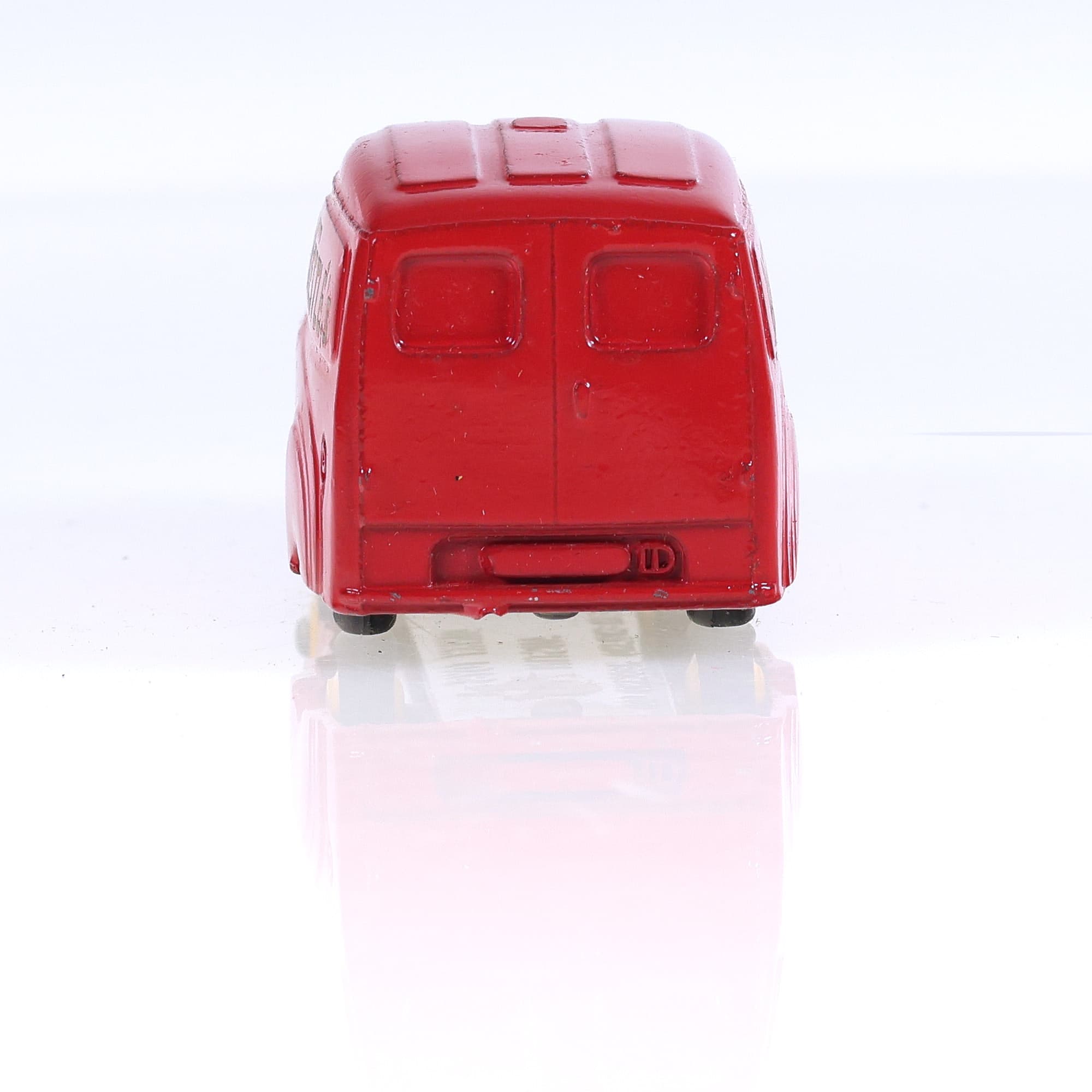 Dinky Toys 471 Austin Van "Nestlé's" 1/43 Rouge avec boîte — miniature 4