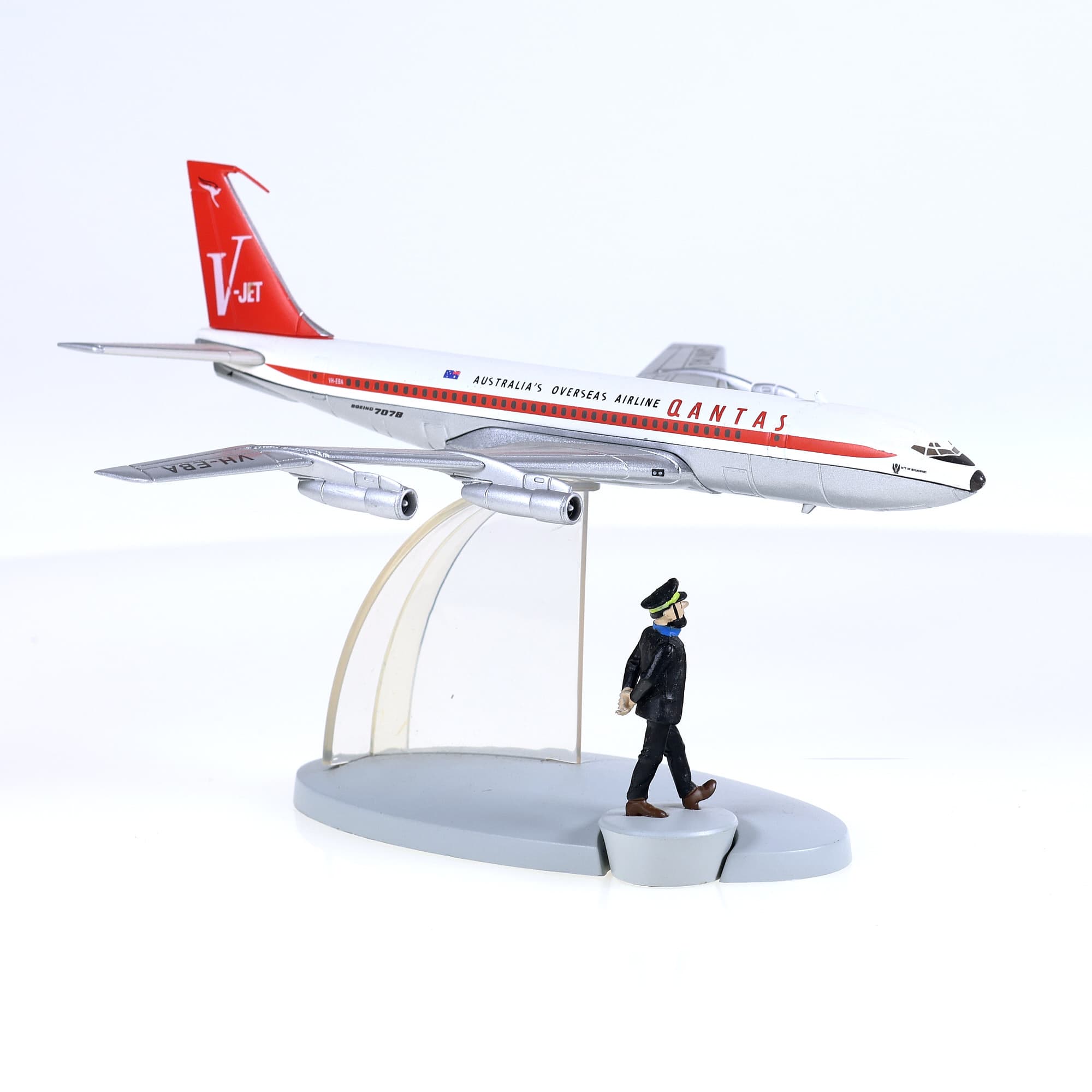 Hachette En Avion Tintin - Le Boeing 707 de la Qantas 1/250  — miniature 4