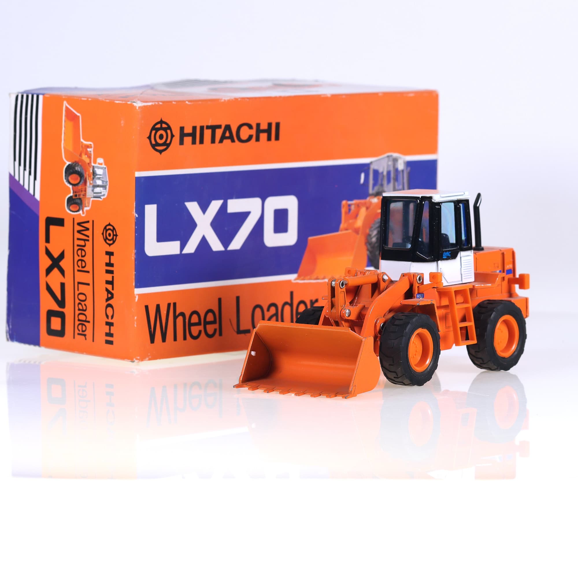 Hitachi - n° 619 - LX70 Wheel Loader 1/40 avec boîte