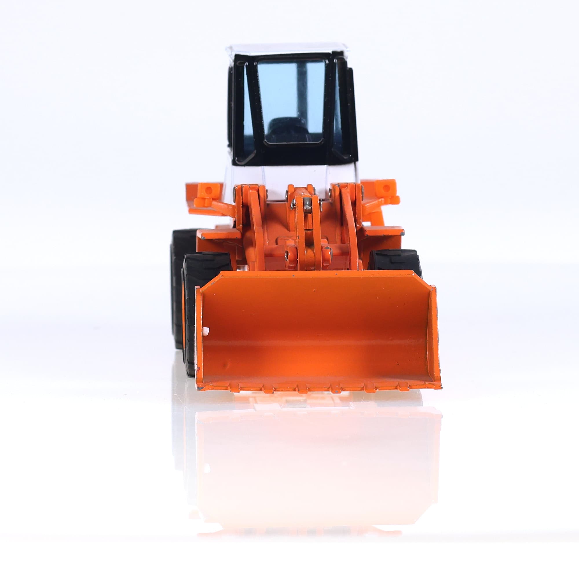 Hitachi - n° 619 - LX70 Wheel Loader 1/40 avec boîte — miniature 8