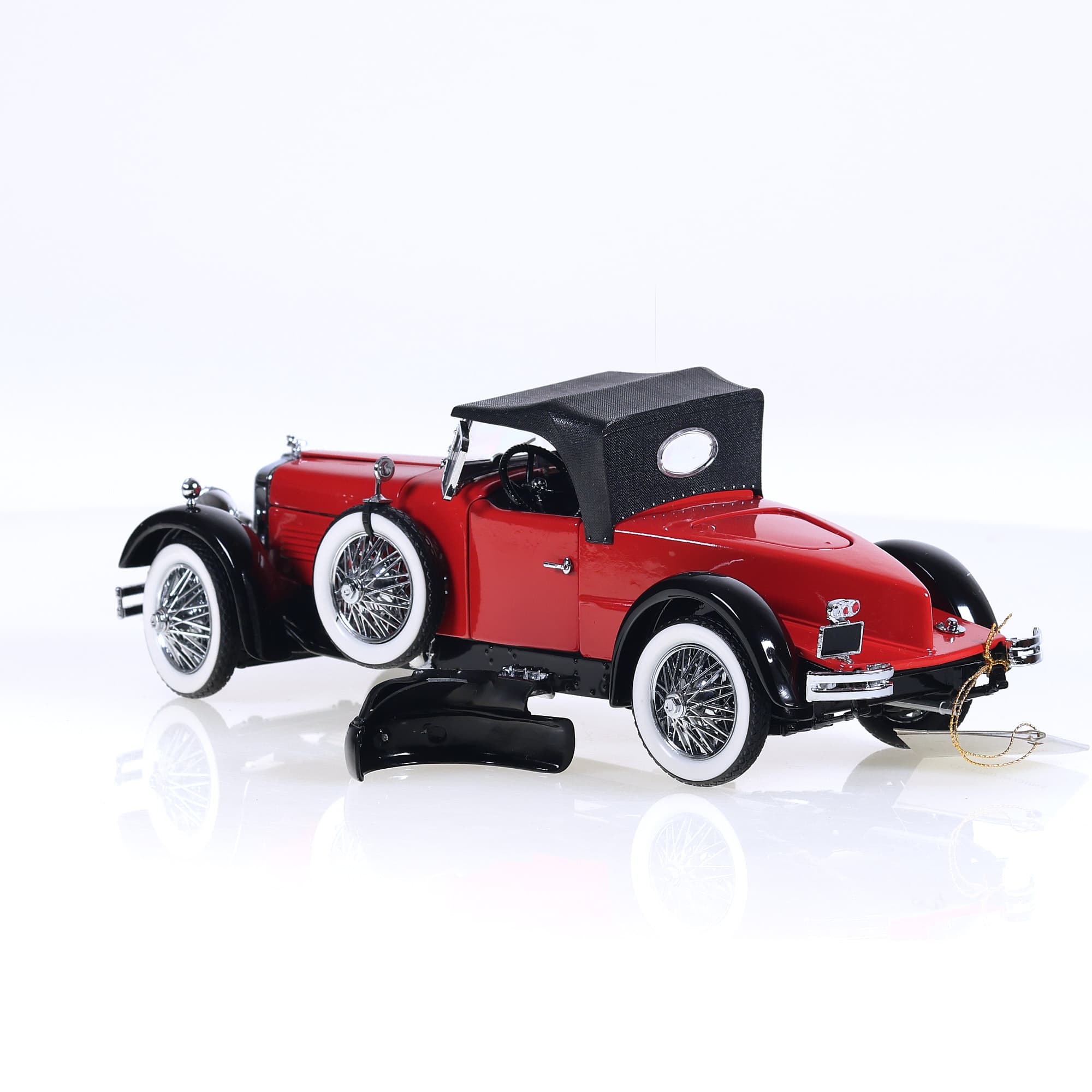 Franklin Mint Stutz Black Hawk Boattail Speedster 1928 1/24 Rouge avec boîte — miniature 3