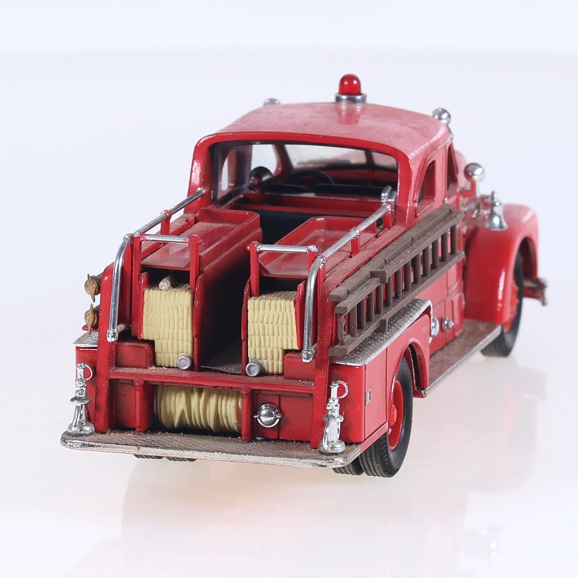 Corgi Seagrave Anniversary pumper - CFD Pumper 20 — miniature 4