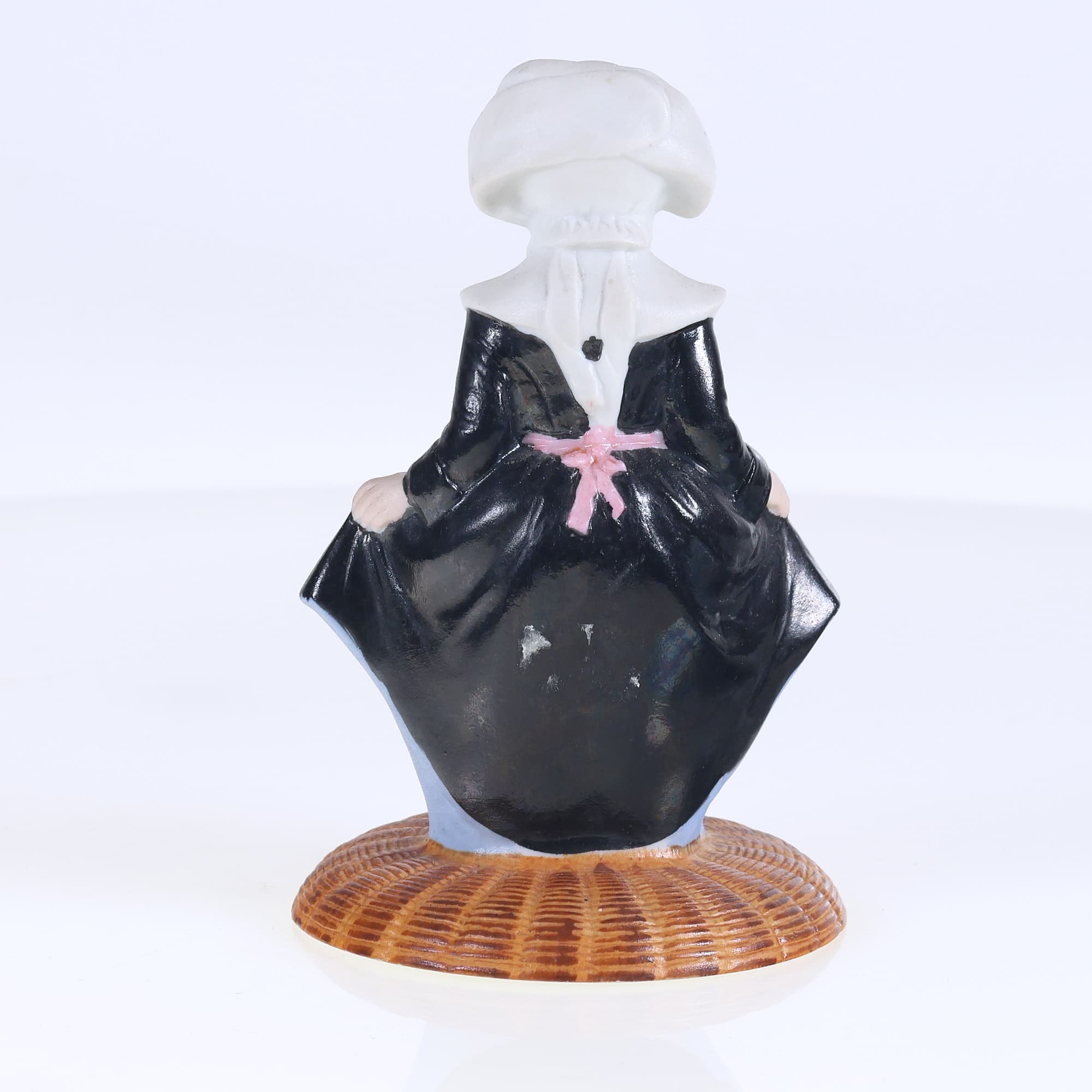 Figurine Femme Bretonne en costume de l'Aven en céramique - Vintage  — miniature 3