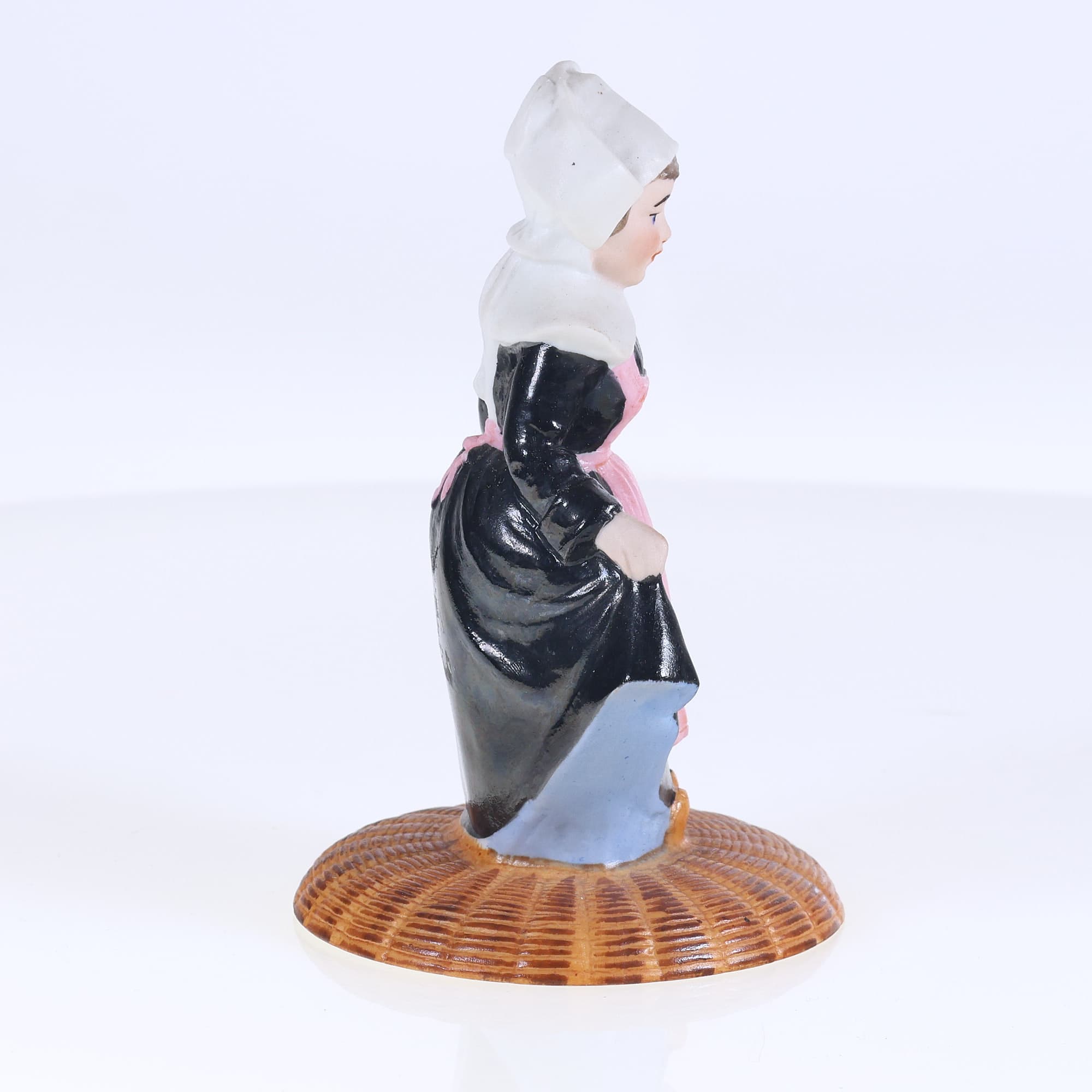 Figurine Femme Bretonne en costume de l'Aven en céramique - Vintage  — miniature 4