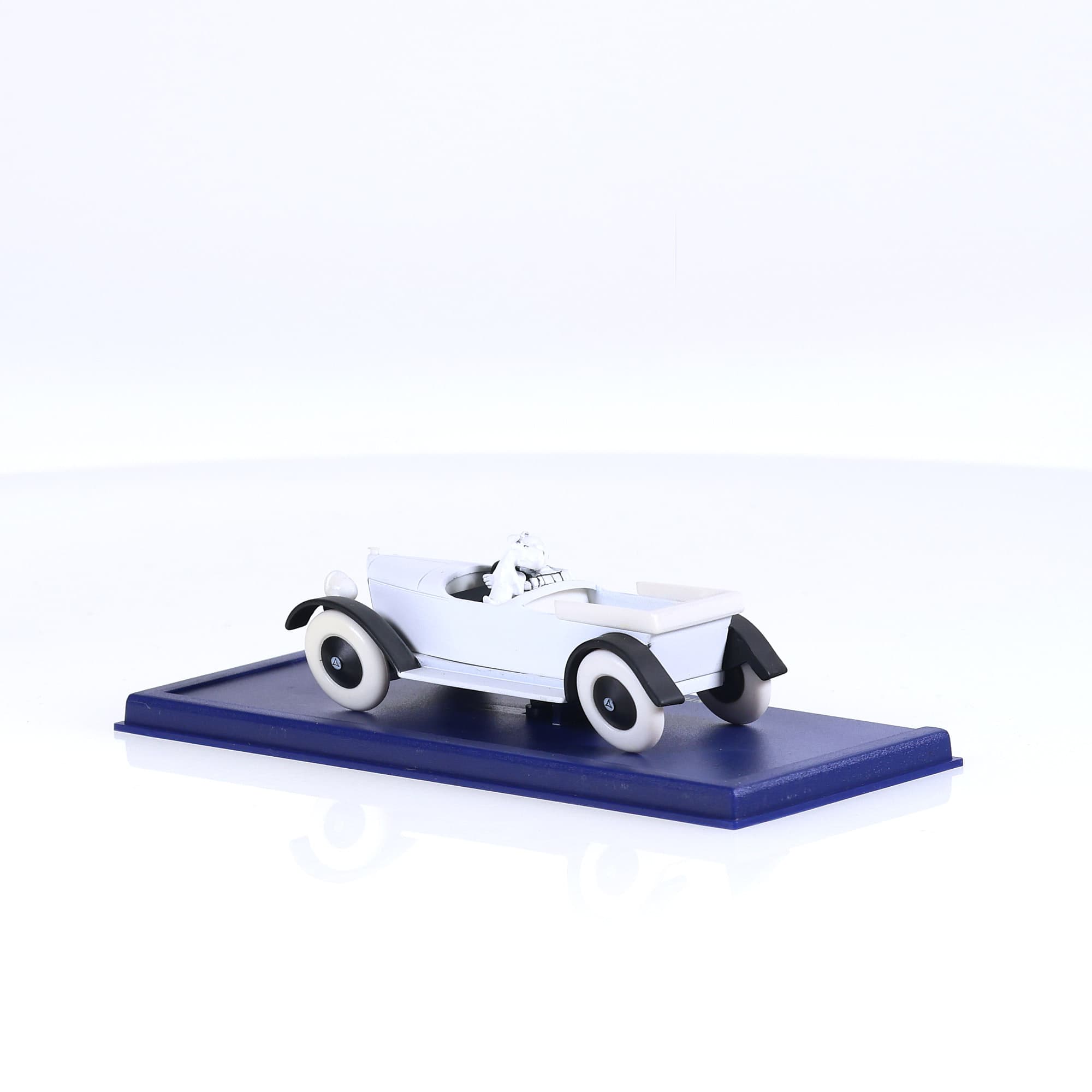 Atlas Tintin - La Mercedes Torpedo - Tintin au pays des soviets — miniature 3