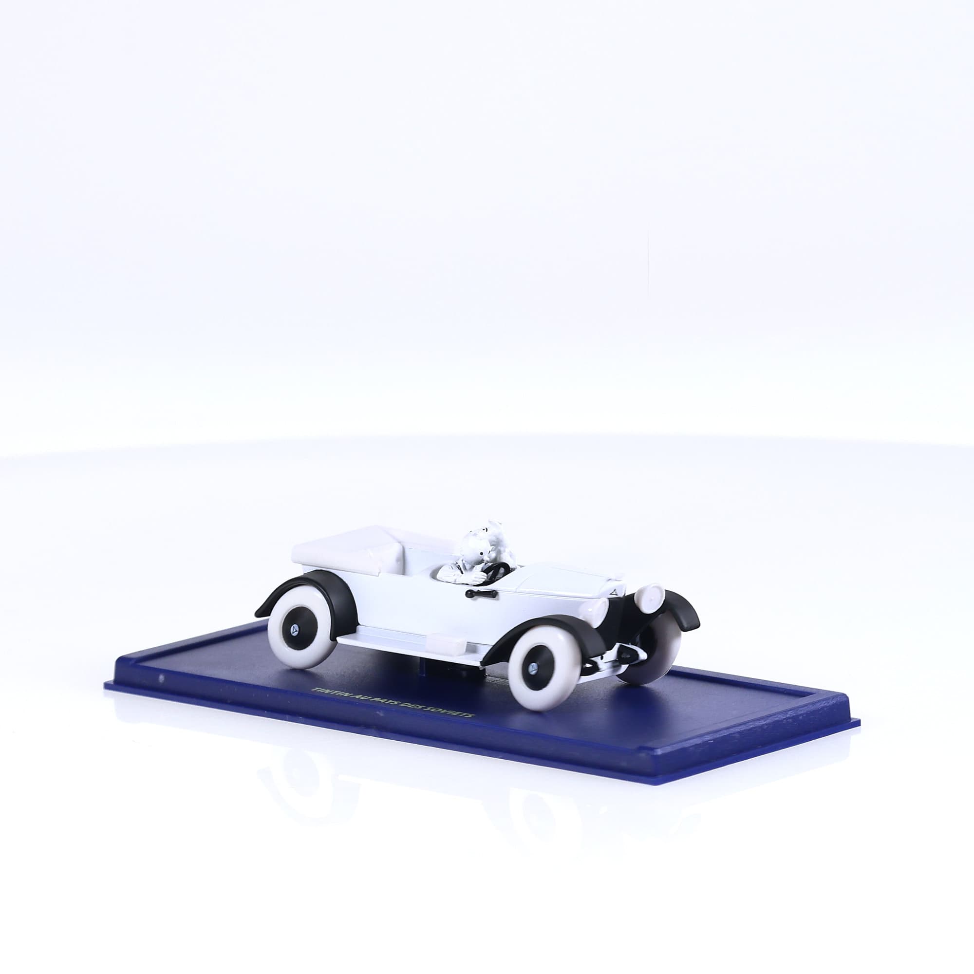 Atlas Tintin - La Mercedes Torpedo - Tintin au pays des soviets — miniature 7