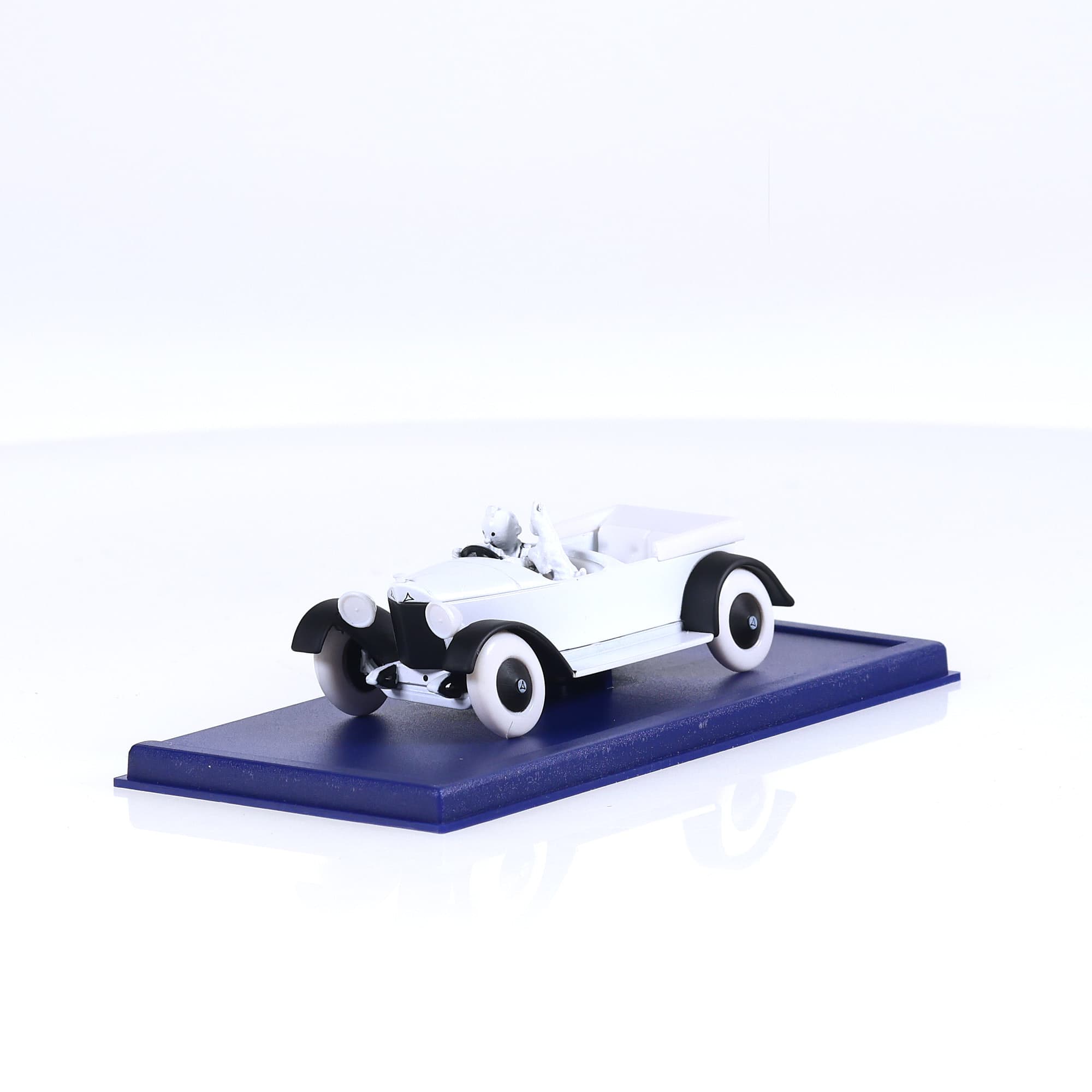 Atlas Tintin - La Mercedes Torpedo - Tintin au pays des soviets — miniature 9