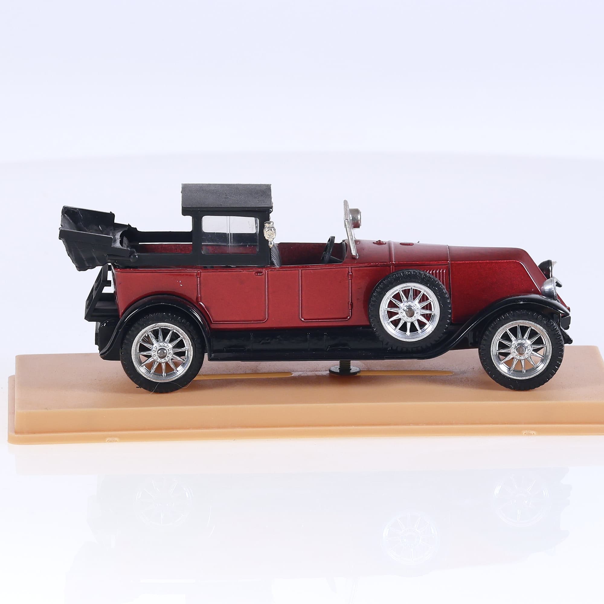 Solido - n° 149 - Renault 40 CV 1926 1/43 avec boîte — miniature 6