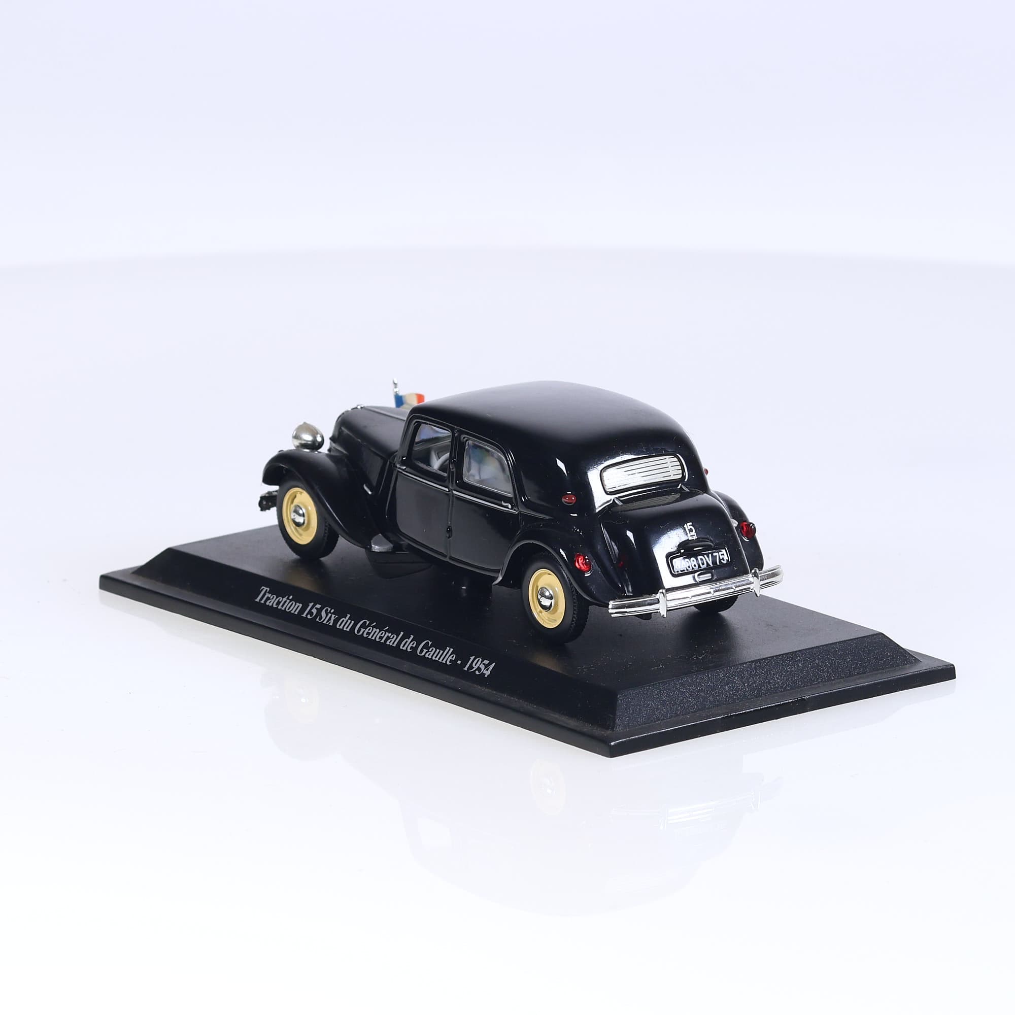 Atlas - Citroën Traction 15 Six du Général de Gaulle 1954 1/43  — miniature 3