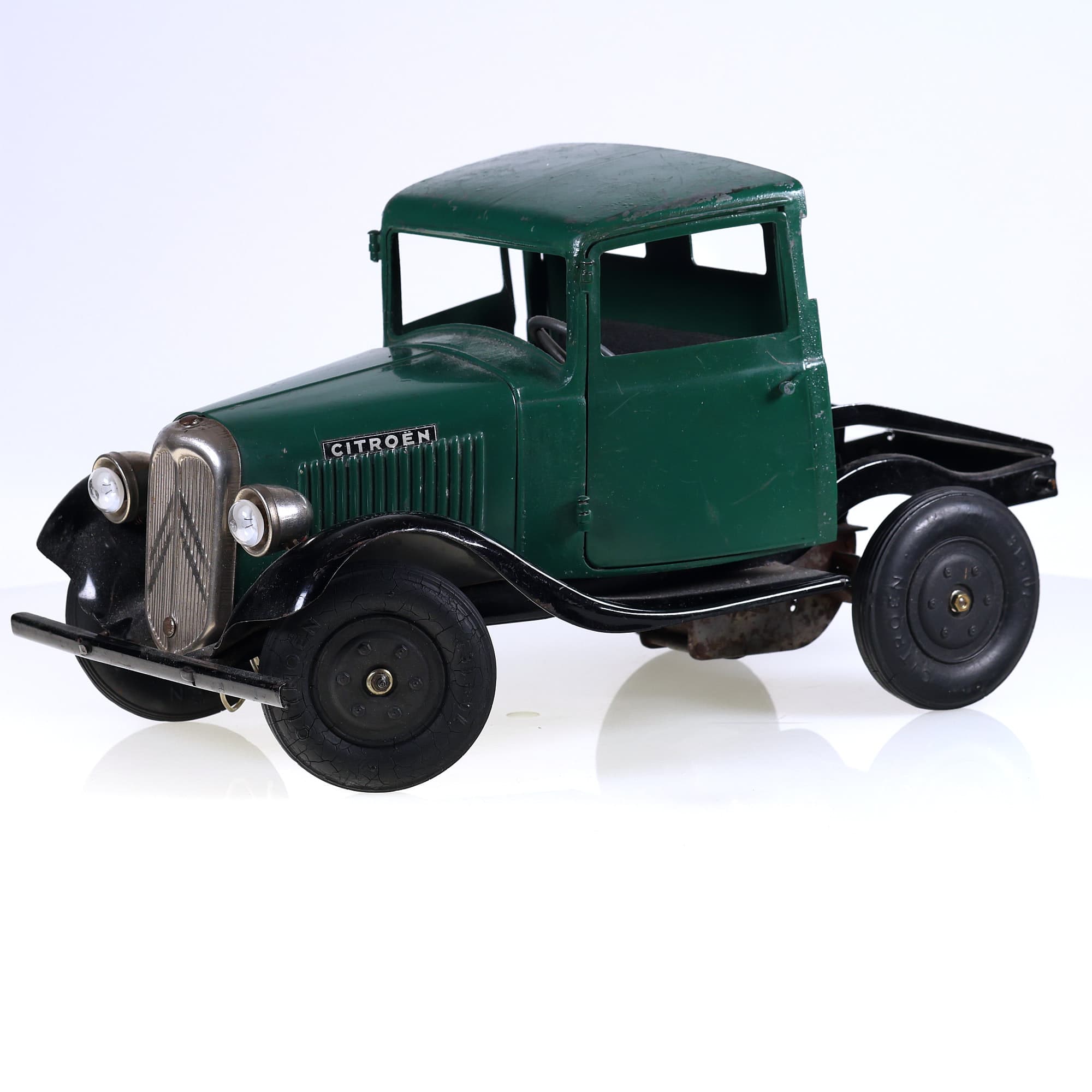 Jouet Citroën Citroën camion tracteur T23 1937/1939 32 cm Vert foncé Grade C