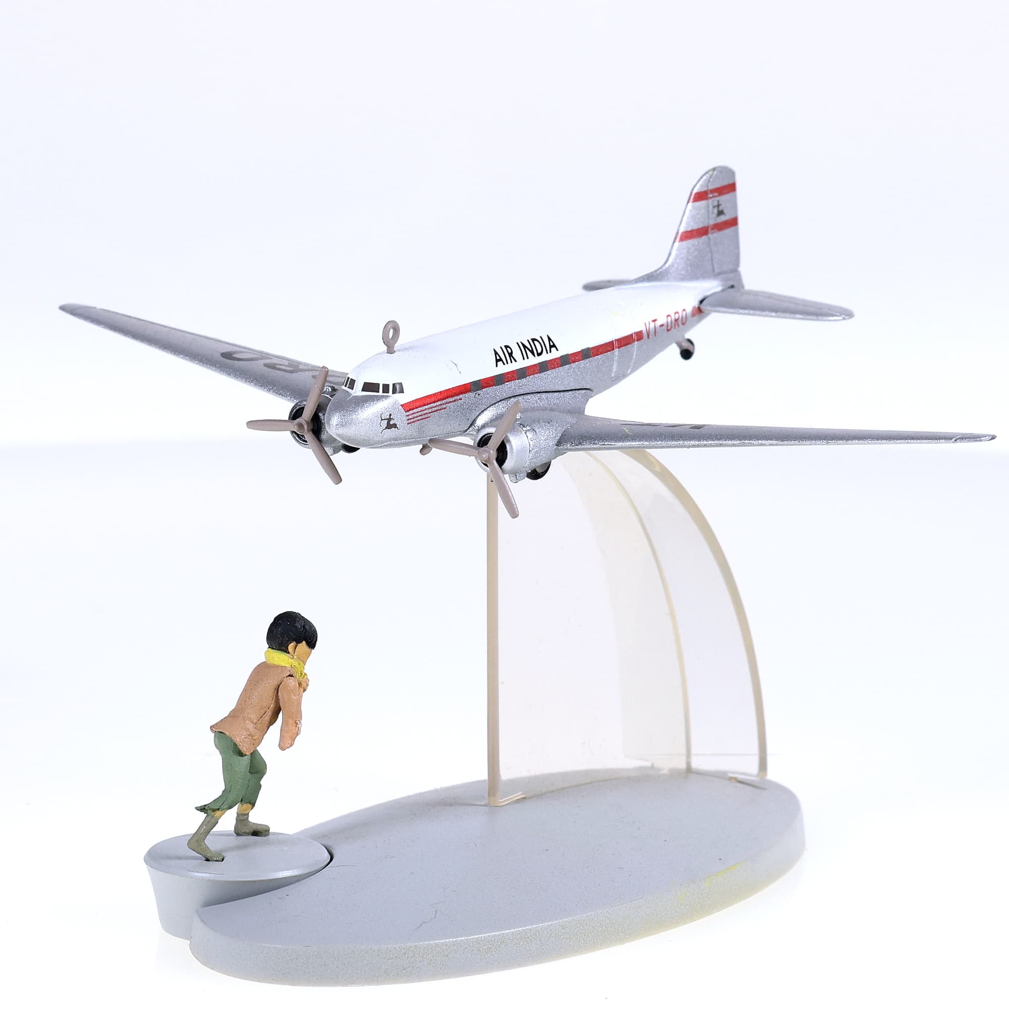 Moulinsart Tintin Le Douglas DC 3 - Tintin au Tibet 2014 1/200  — miniature 9