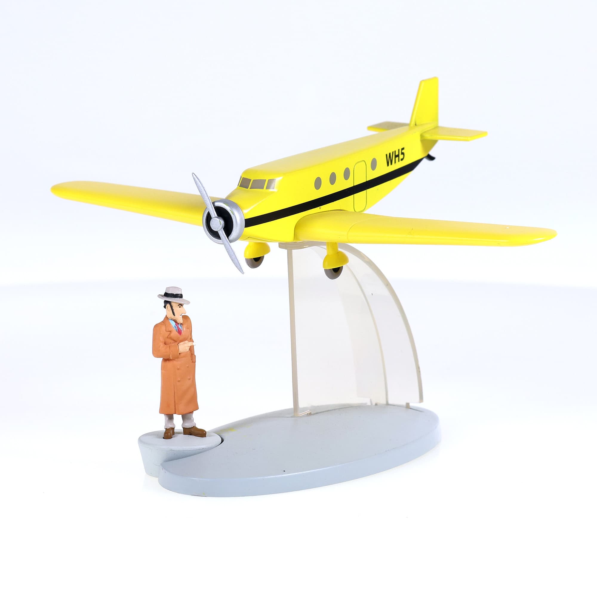 Hachette En Avion Tintin - L'avion de Bazaroff - L'Oreille cassée 1/100  — photo 1
