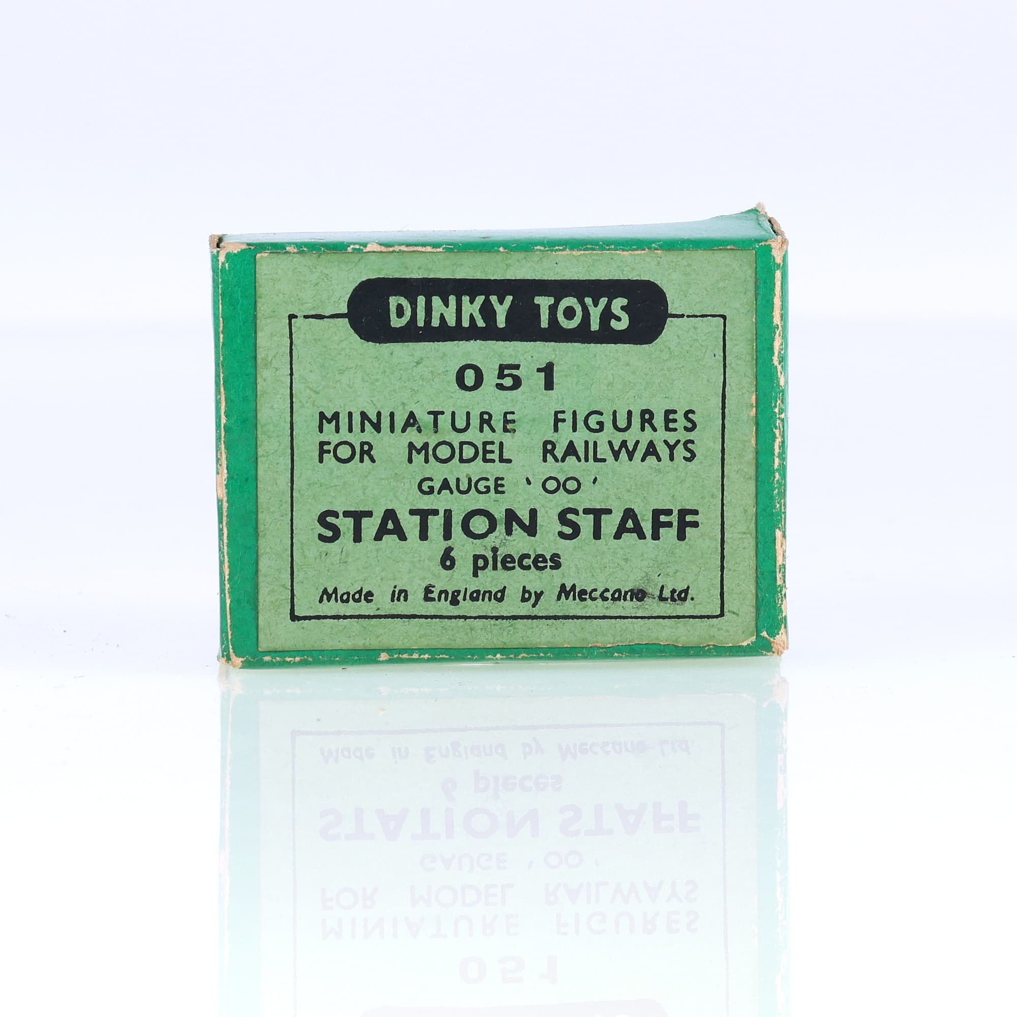 Dinky 051 Miniature Figures for Model Railways Gauge 'OO' Station Staff en boite — miniature 6