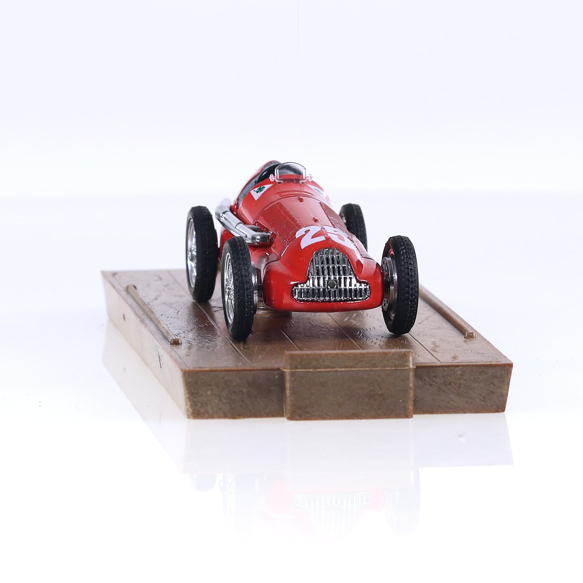 Brumm R36 Alfa Romeo #25 1/43 Rouge Grade B avec boîte — miniature 8
